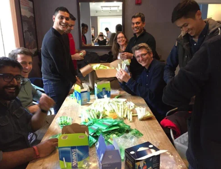 How to Attract &amp; Recruit the Best Volunteers (And Keep Them)