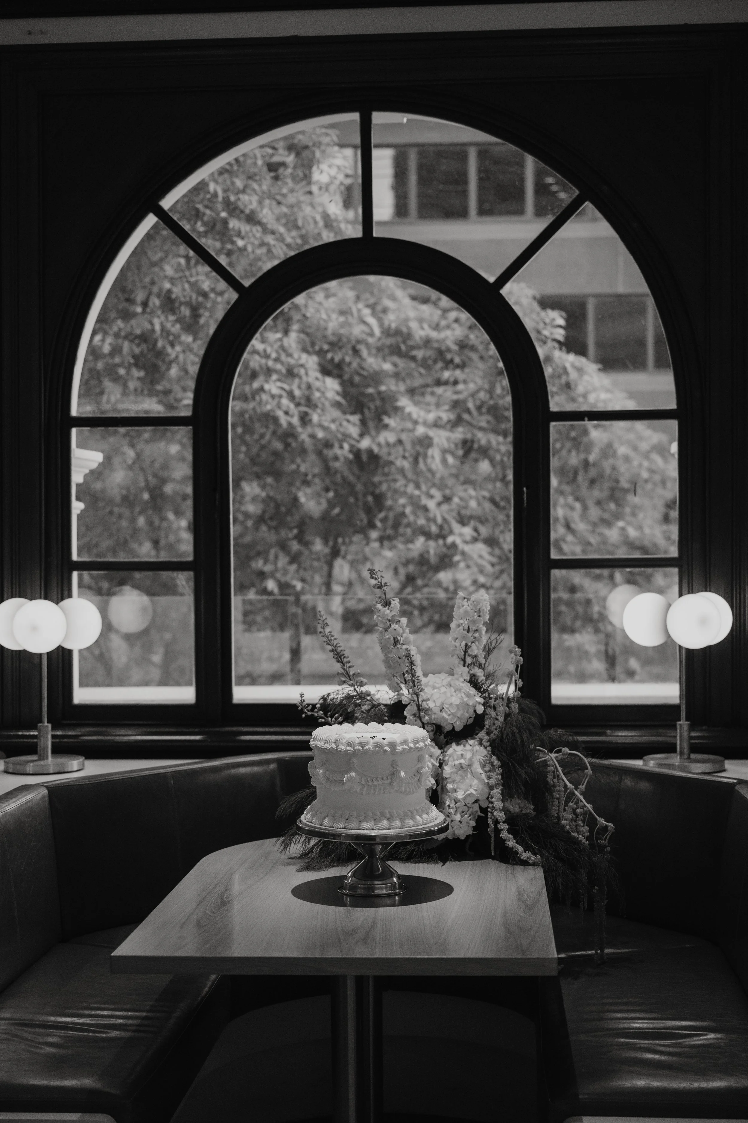 Emily-Alex-Wedding-2026-QLD-State-Library-Naldham-House-Brisbane-Taylor-Kezia-Photography-Sneak-Peeks-37.jpg