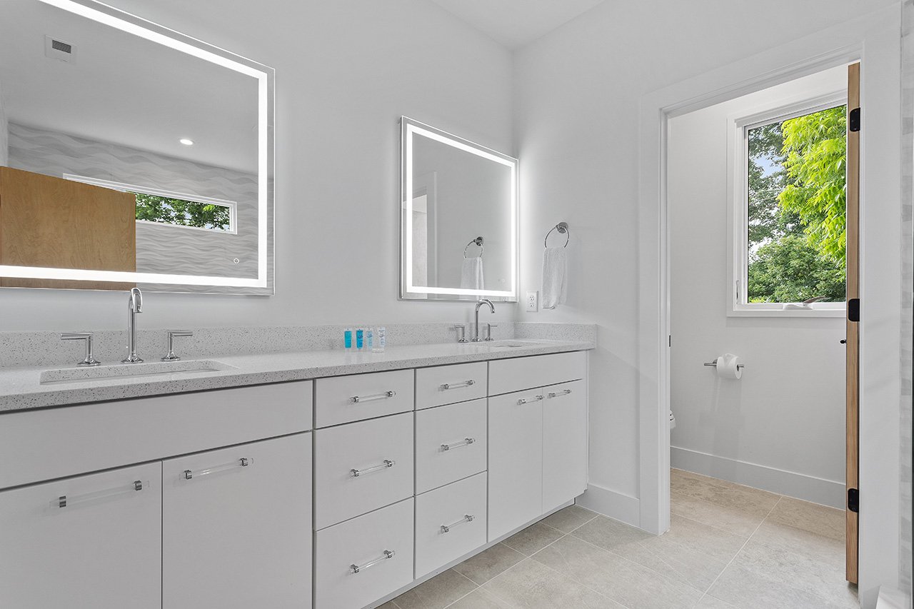 409 South Haywood Street_38.jpg
