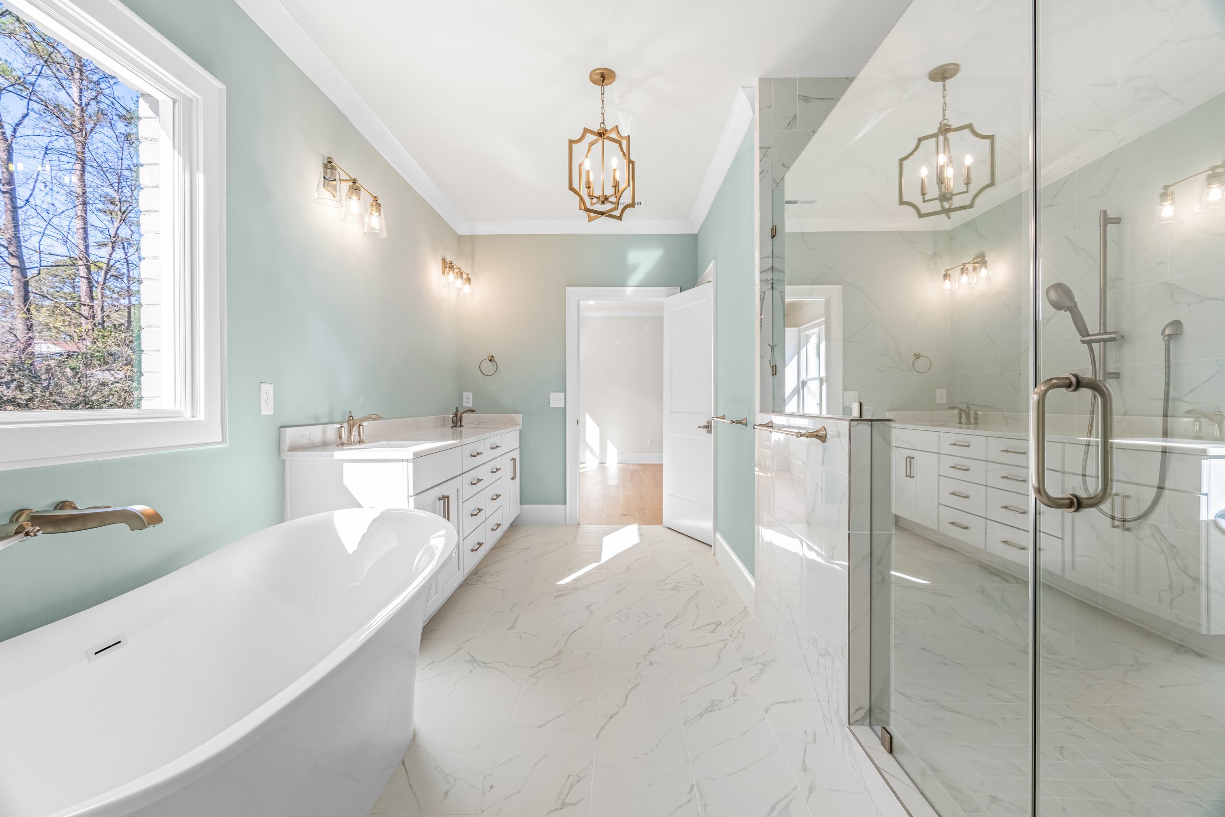 Master bathroom.jpg