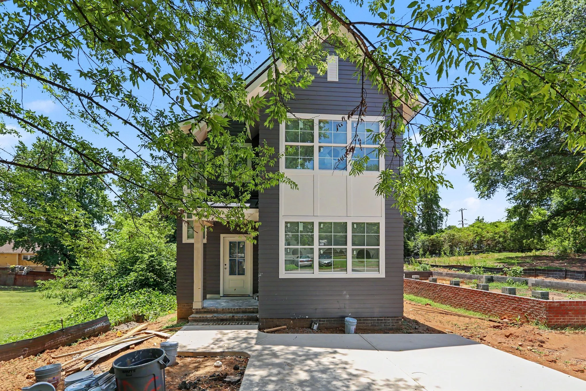 109 Gilbert Ave