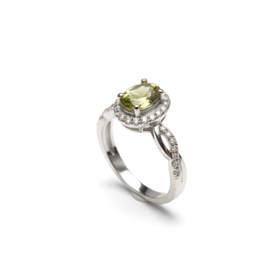 925 Sterling Silver Color Changing CZ Tourmaline Sultanite Stone Solitaire Ring — Infinity Style, Oval Stone, 6×8mm (Item #11676-204)