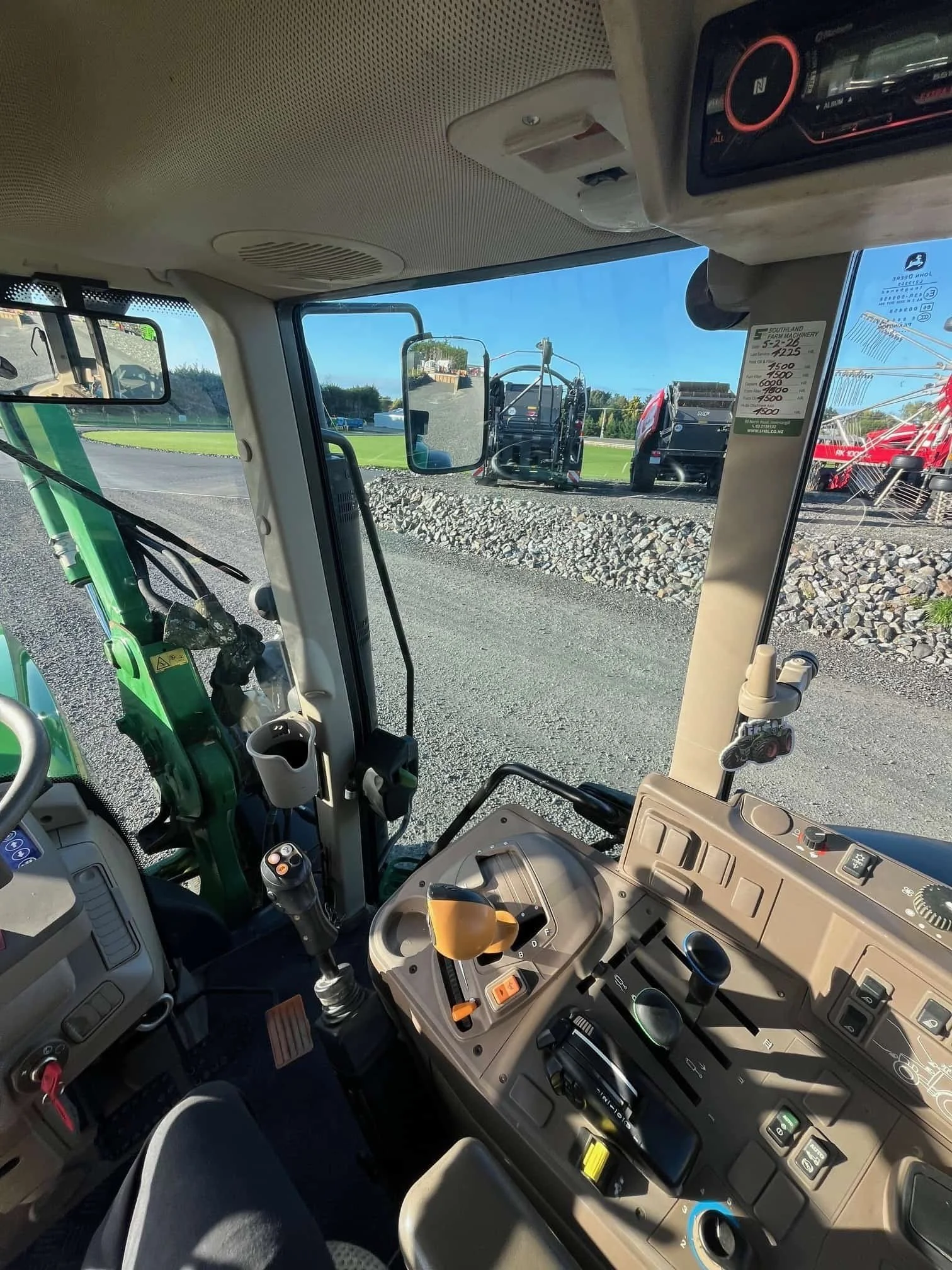 M32731INV John Deere 6125M 7.jpg