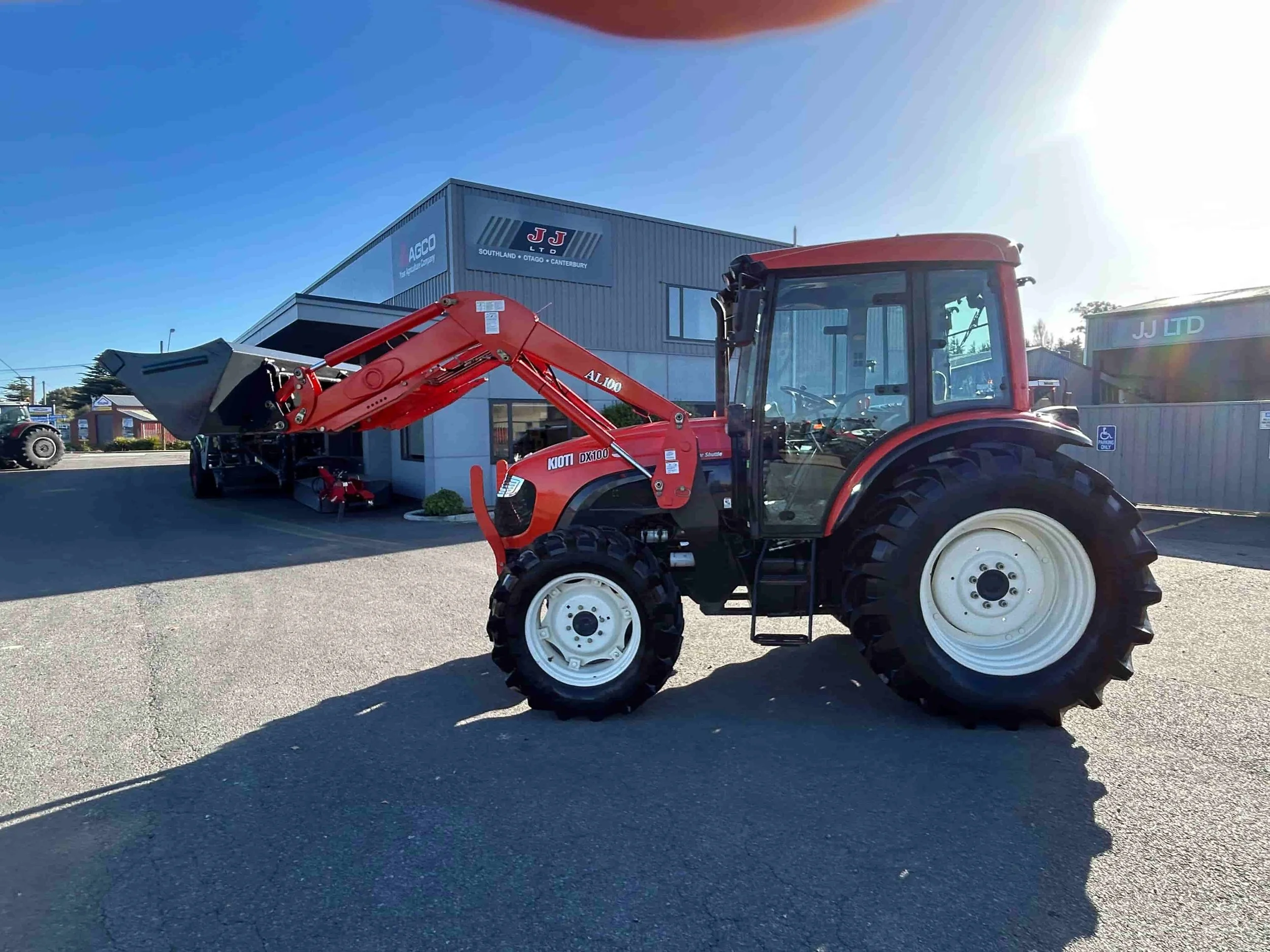 2020 Kioti DX100 U Tractor