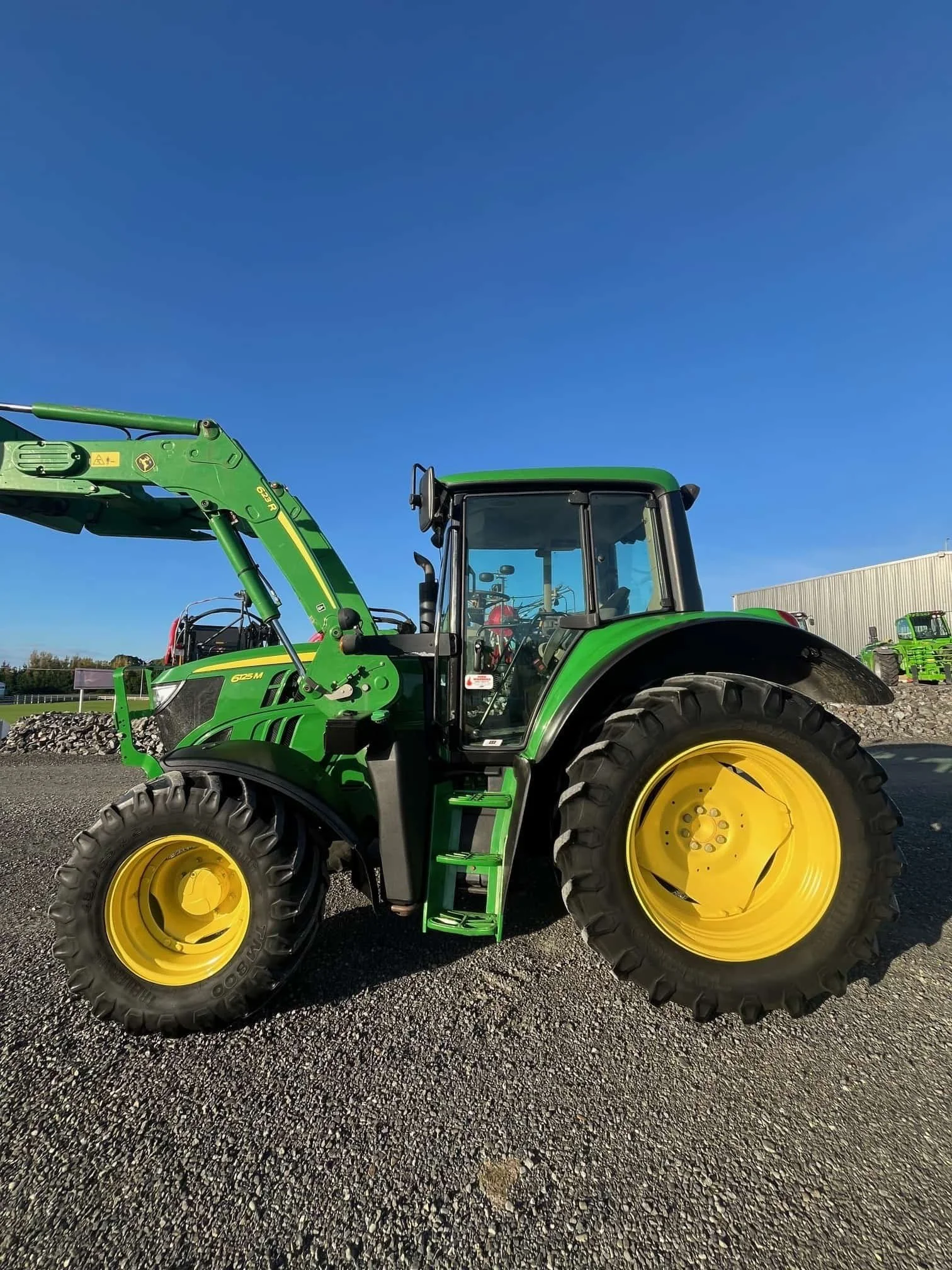 M32731INV John Deere 6125M 2.jpg