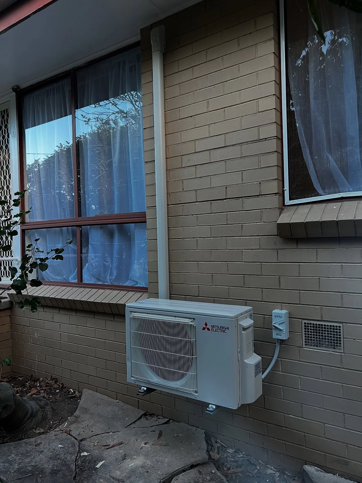 Air conditioning Installation 
📍cowes, Phillip island 
#electrical #airconditioning #mitsubishelectric