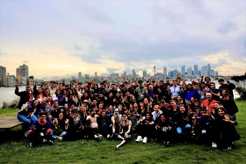 group-photo2.jpg
