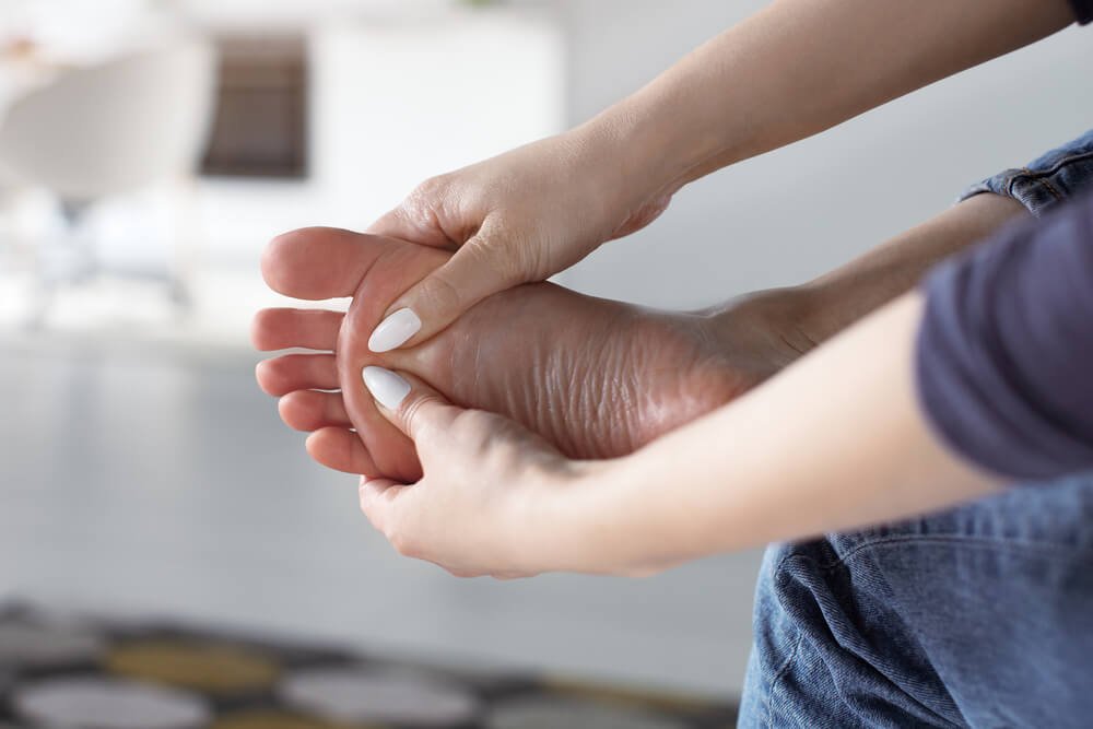 Everday Habbits That Harming Your Feet