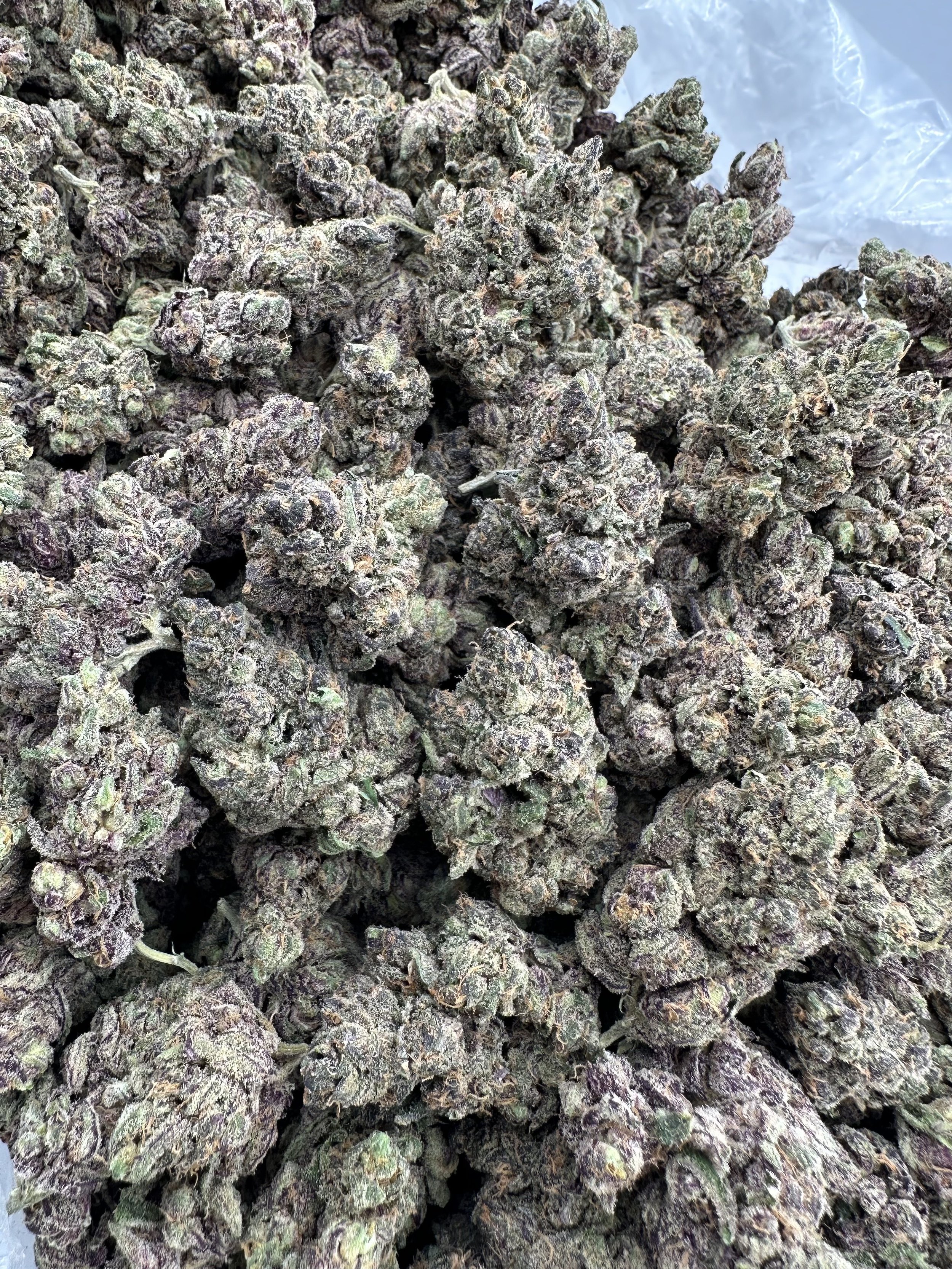 PINK-ROZAY-THCA-FLOWER-rotated.jpeg