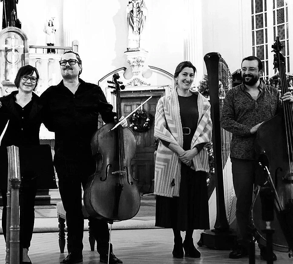 Les musiciennes et musiciens permanents