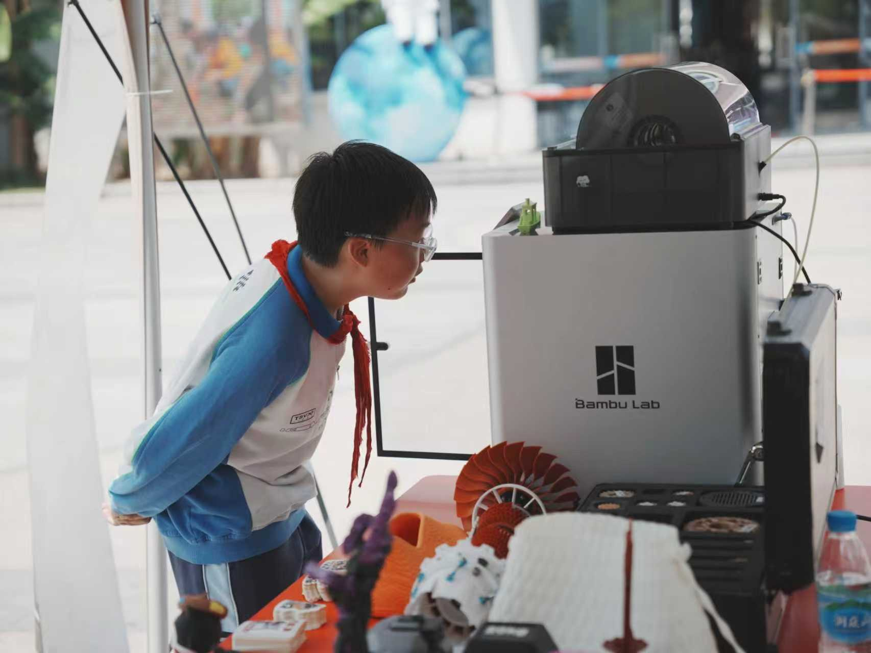 Igniting Innovation: Kexcelled Brings the Magic of 3D Printing to Xukou Experimental Primary School