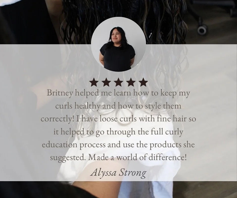 Healthy curls.
Confidence at home.
And a guest who feels truly cared for. ✨