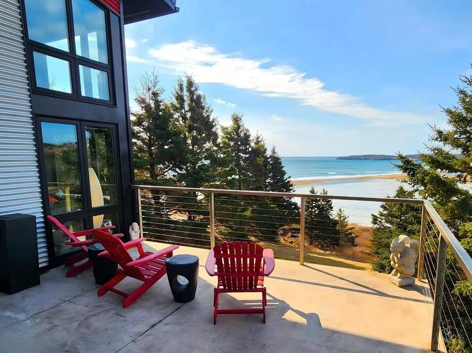 Staying Positive While Selling in a Declining Market: Advice From Your Realtor