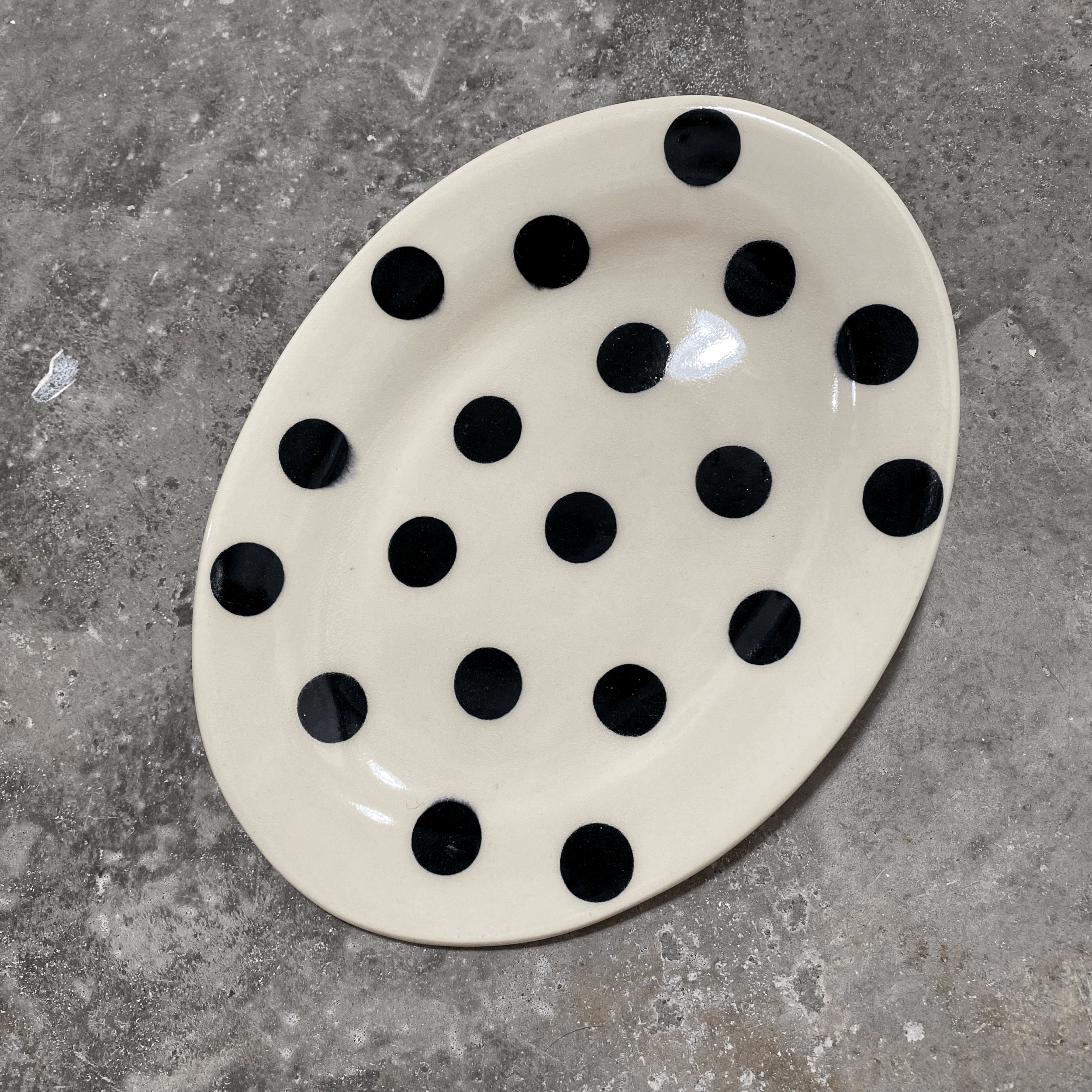 polka dot plate