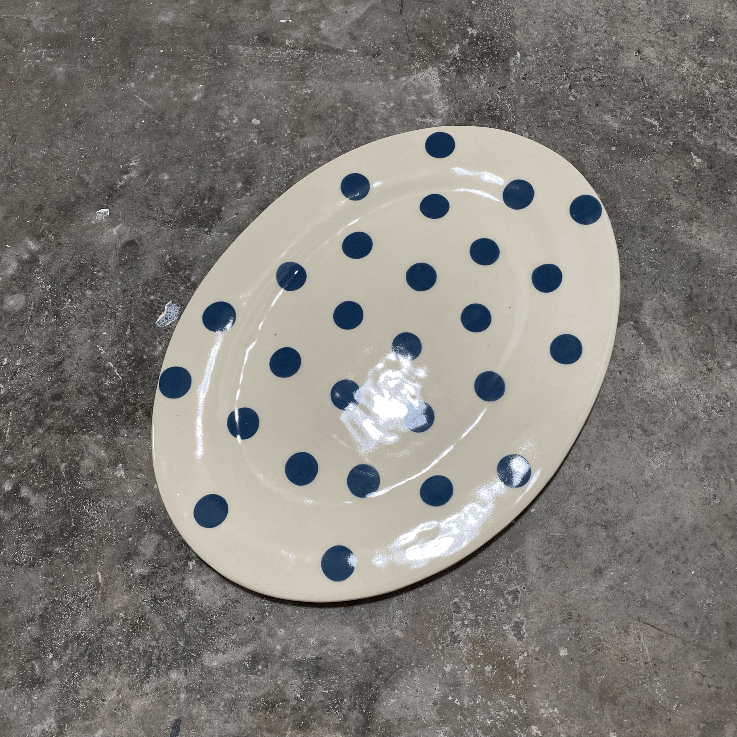 polka dot plate