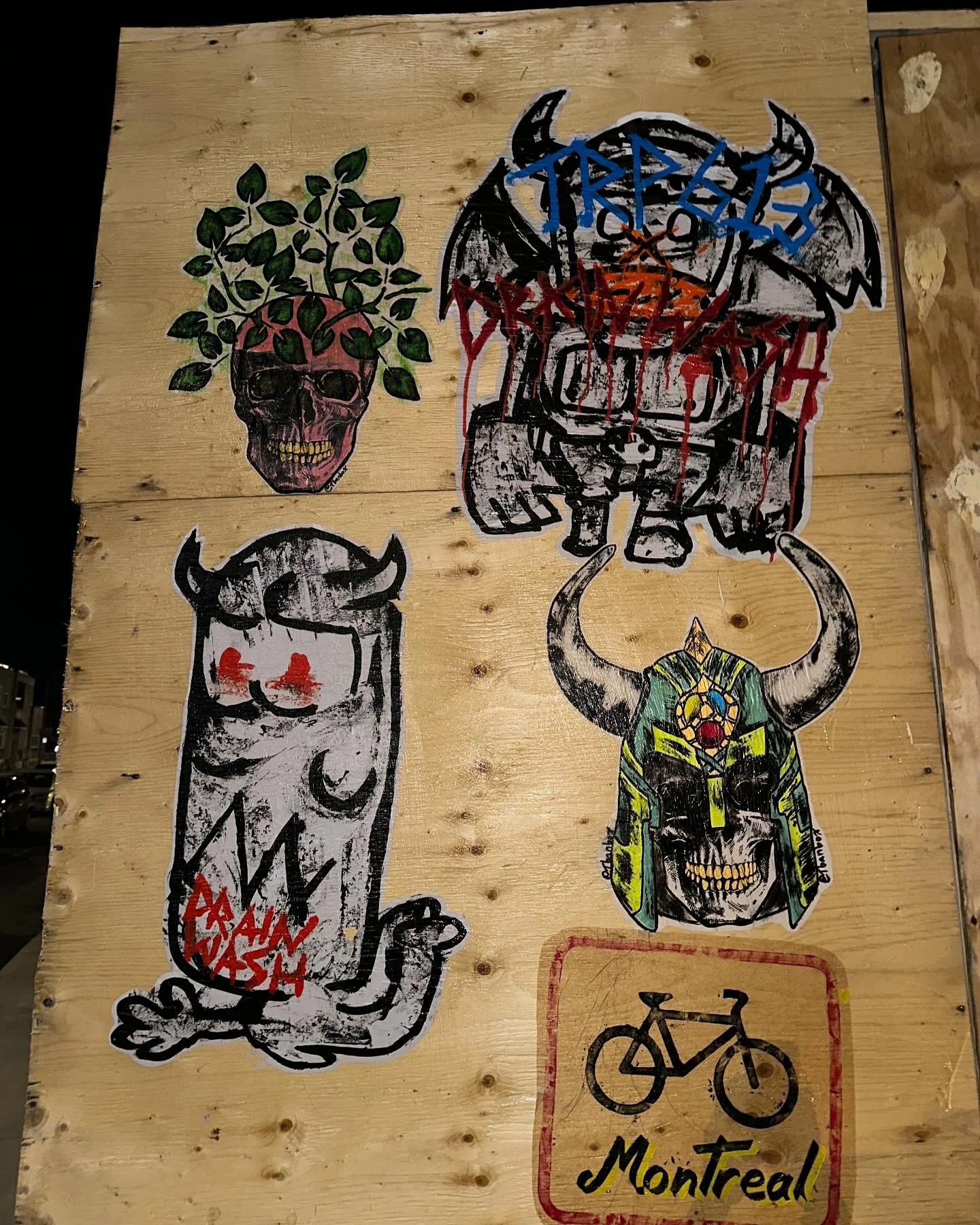 @tbanbox let&rsquo;s goooo

@trp613 finally got to put up our collab🤷😊

#montrealstreetart #streetart #montreal #graffiti #montrealgraffiti #graffitiart #mtl #streetarteverywhere #streetartmontreal #montrealart #montrealcity #montreallife #bombings