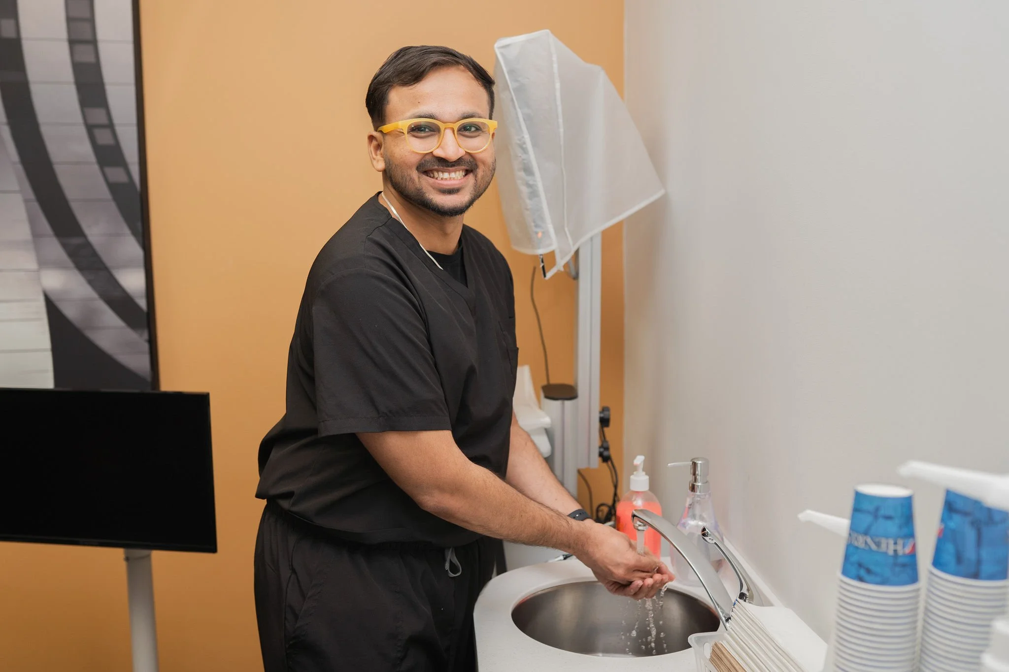 Comprehensive dental services at Aarm Dental Group at BC Place, including dental implants, Invisalign, Botox, and teeth whitening. We accept all major plans including CDCP, and follow the BCDA fee guide.