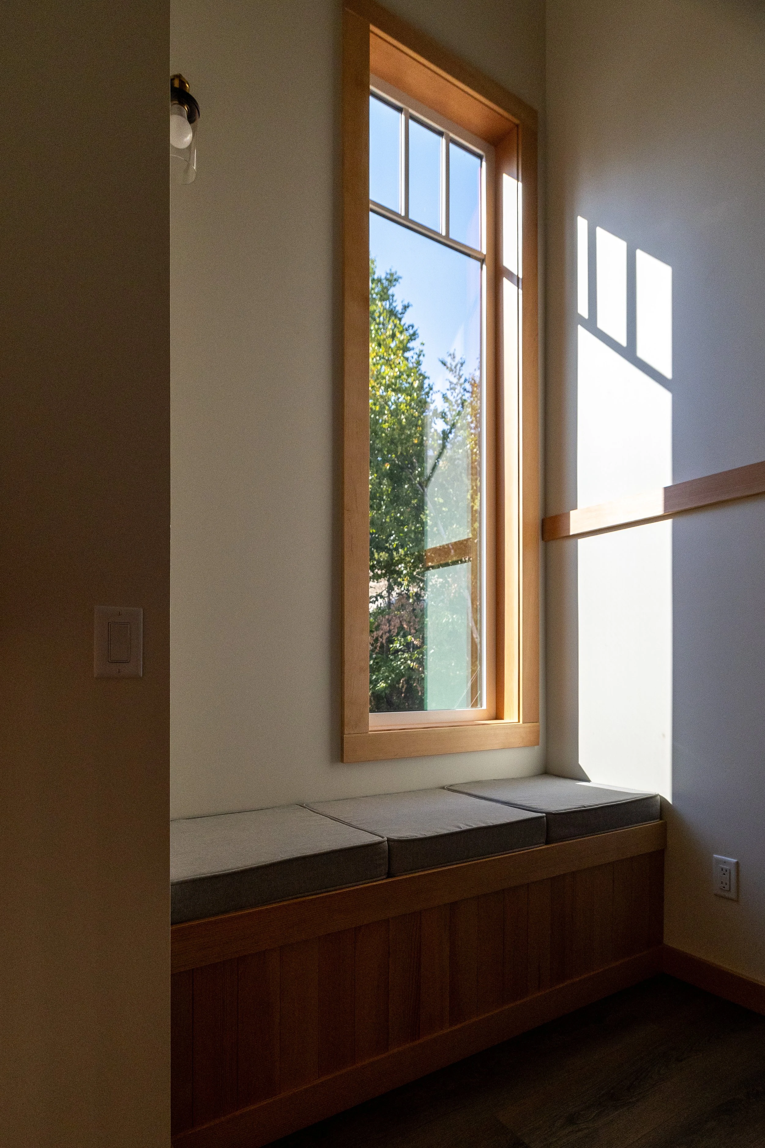 145 Lakeview-048.jpg