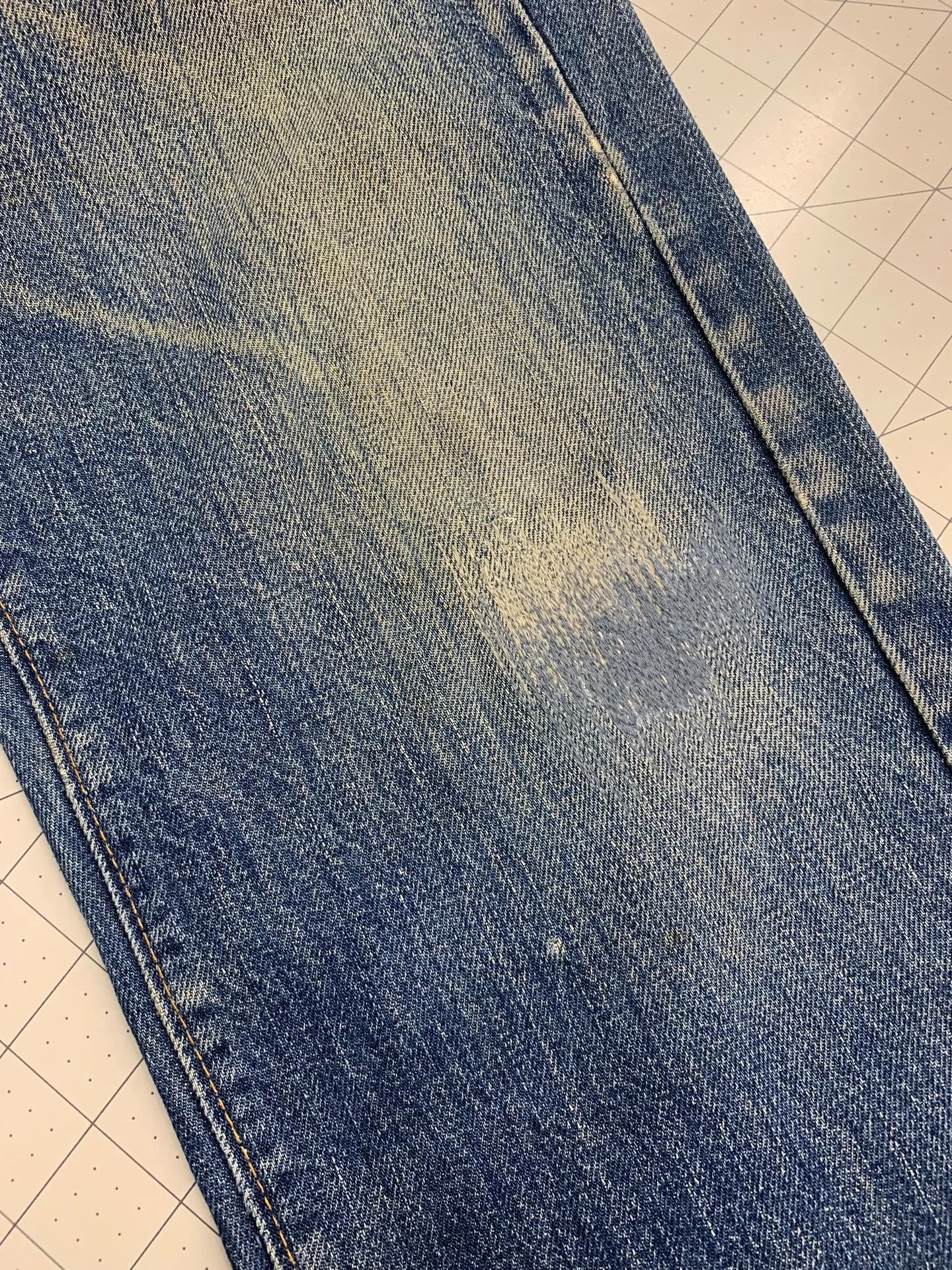 Don't throw your jeans away!👖Here are different ways we can repair those holes! #holesinjeans #alterationsbayarea #tailormountainview