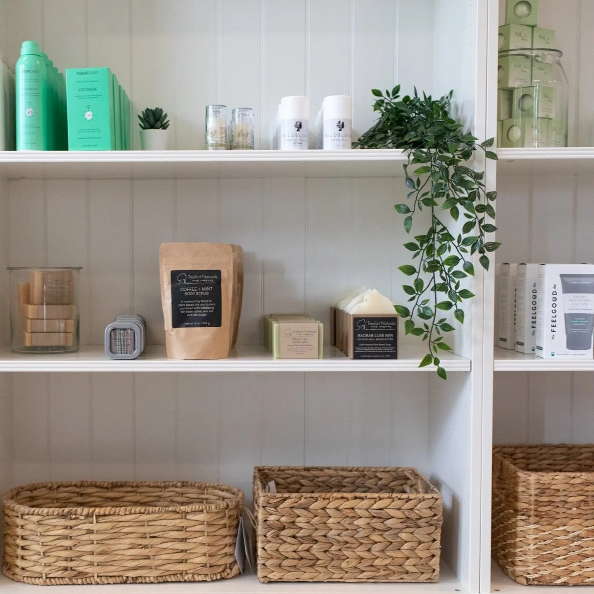 WHApothecary4.jpg