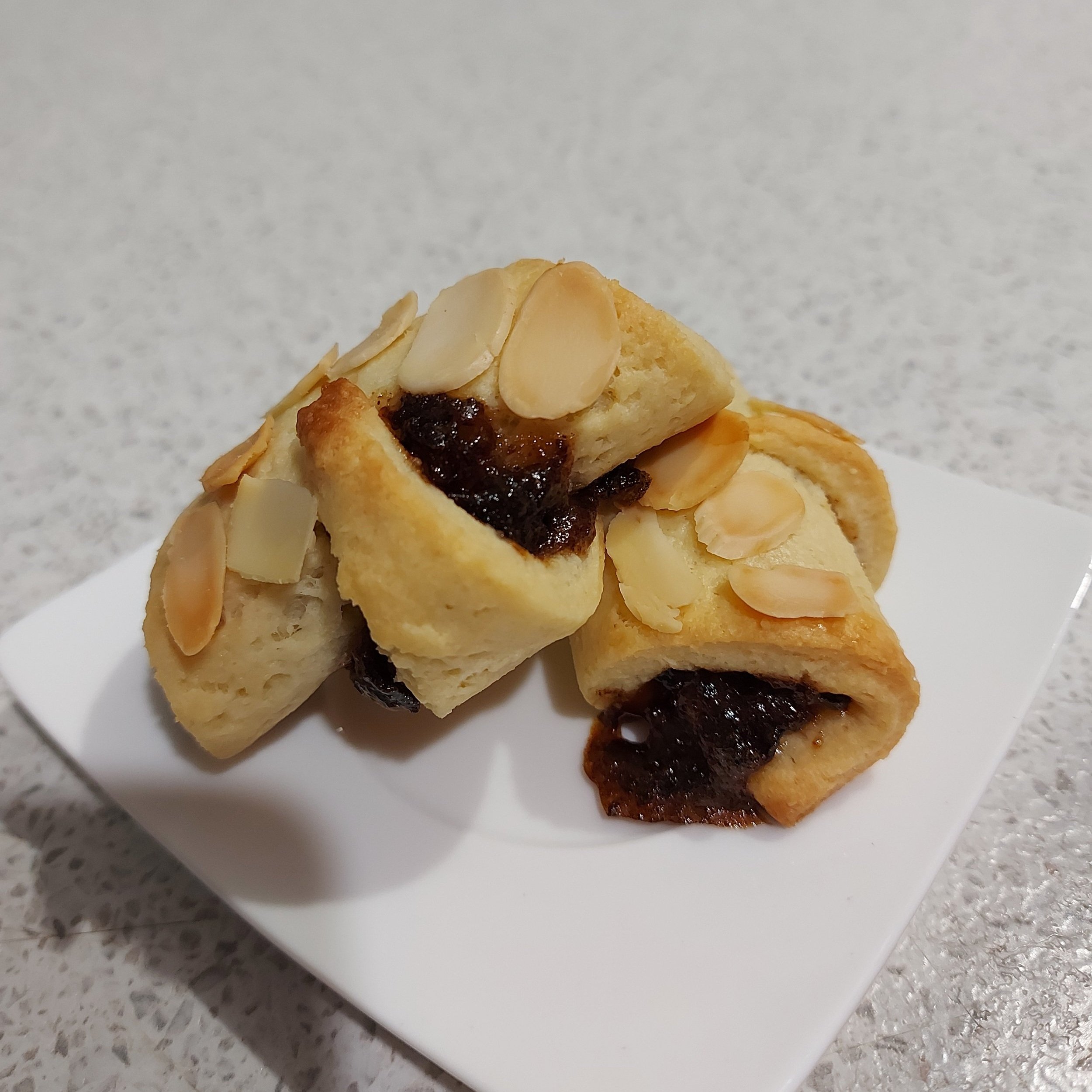 Almond+and+Plum+Scrolls.jpg