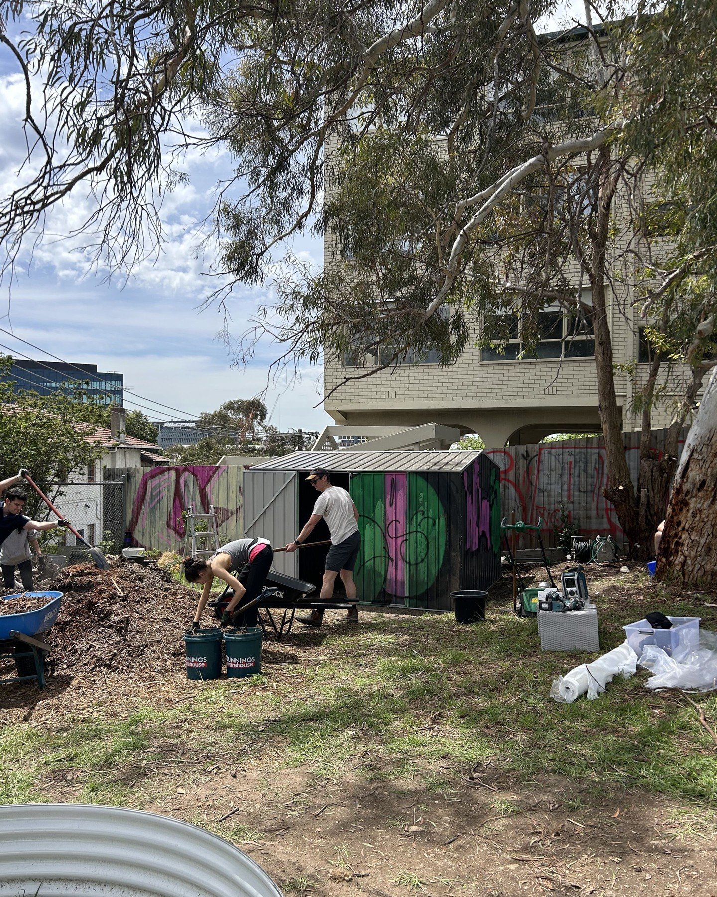 Swipe to build a shed ➡️ 

A huge thank you to @bunnings Collingwood for the donation of our shiny new (and now artistically green 'n' purple) shed!