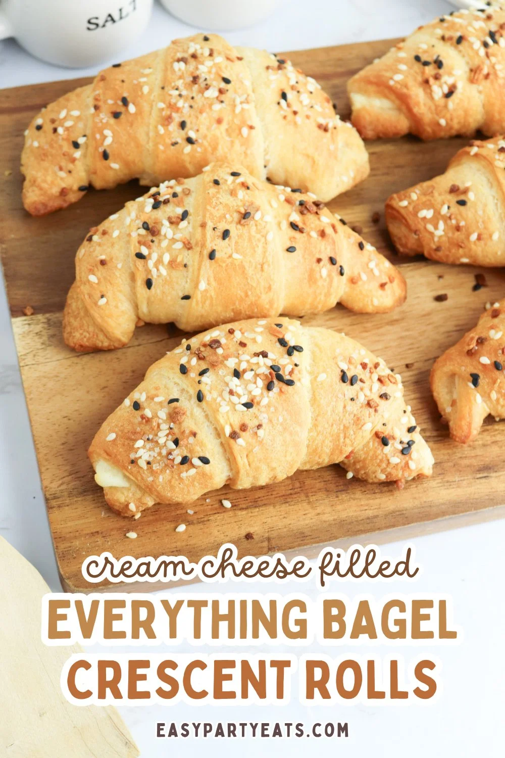 Easy Everything Bagel Crescent Rolls Appetizers