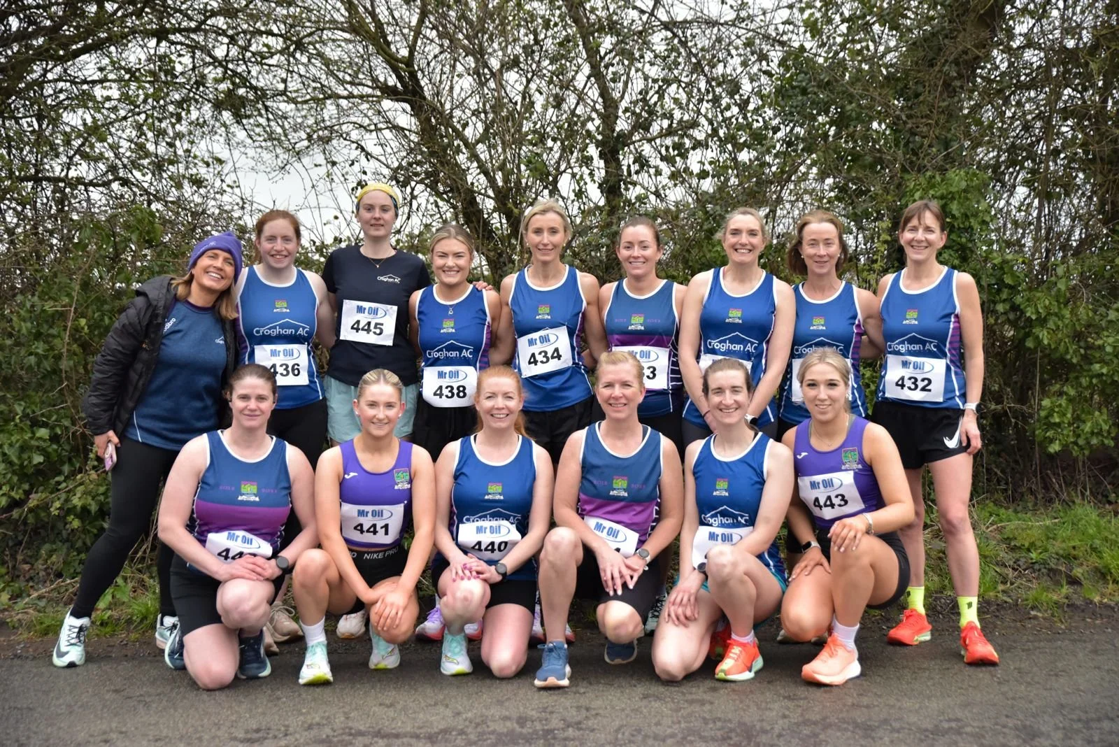 Intermed - Full women's team.jpeg