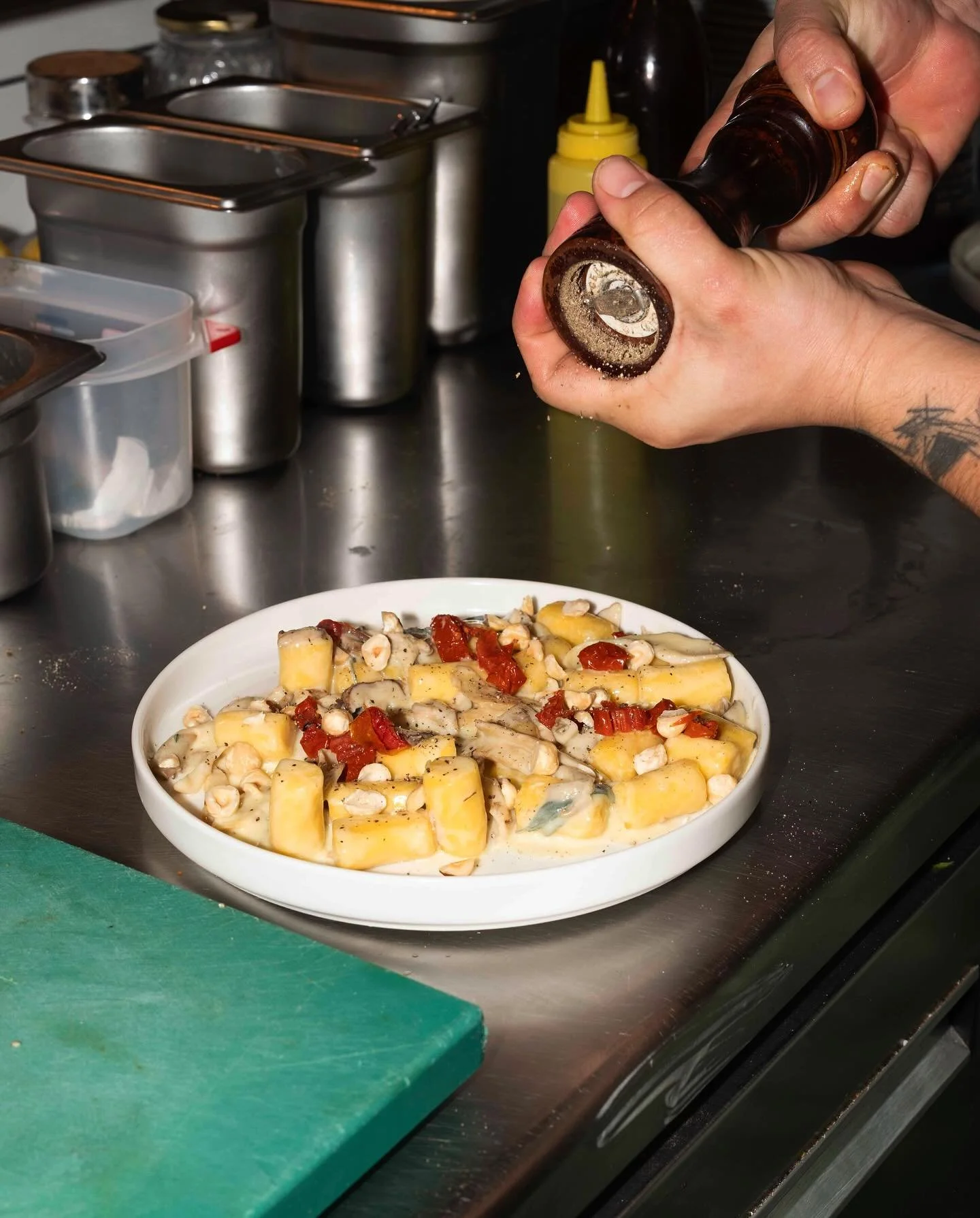 We know it&rsquo;s cold outside, but our food will keep you warm 🫠

We are open - 12pm - 4pm / 6pm - 12am