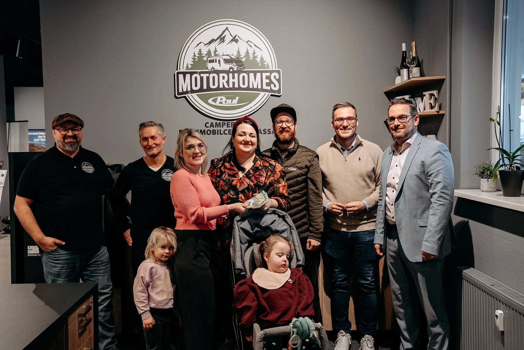 Gemeinsam Gutes tun und sichtbar etwas bewegen! 

Bei unserer vergangenen Fr&uuml;hlingsmesse haben wir gezeigt, was eine engagierte Community erreichen kann 🙌

Zusammen mit "mia fia di e.V." haben wir Spenden gesammelt und konnten letzte 