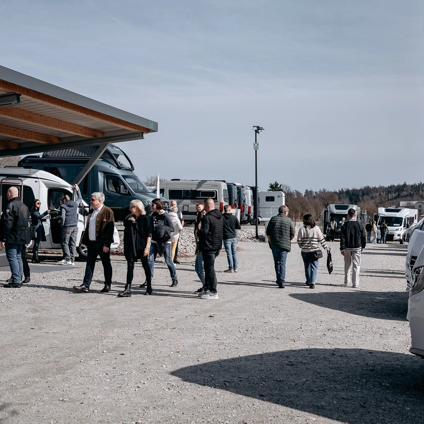 Fr&uuml;hjahresmesse 2026 bei Paul Motorhomes, ein rundum gelungenes Wochenende! 🙌🏼

Das Messewochenende liegt nun hinter uns &amp; wir sind begeistert! Trotz durchwachsenem Wetter am Sonntag fanden erneut zahlreiche Besucher:innen den Weg zu uns.
