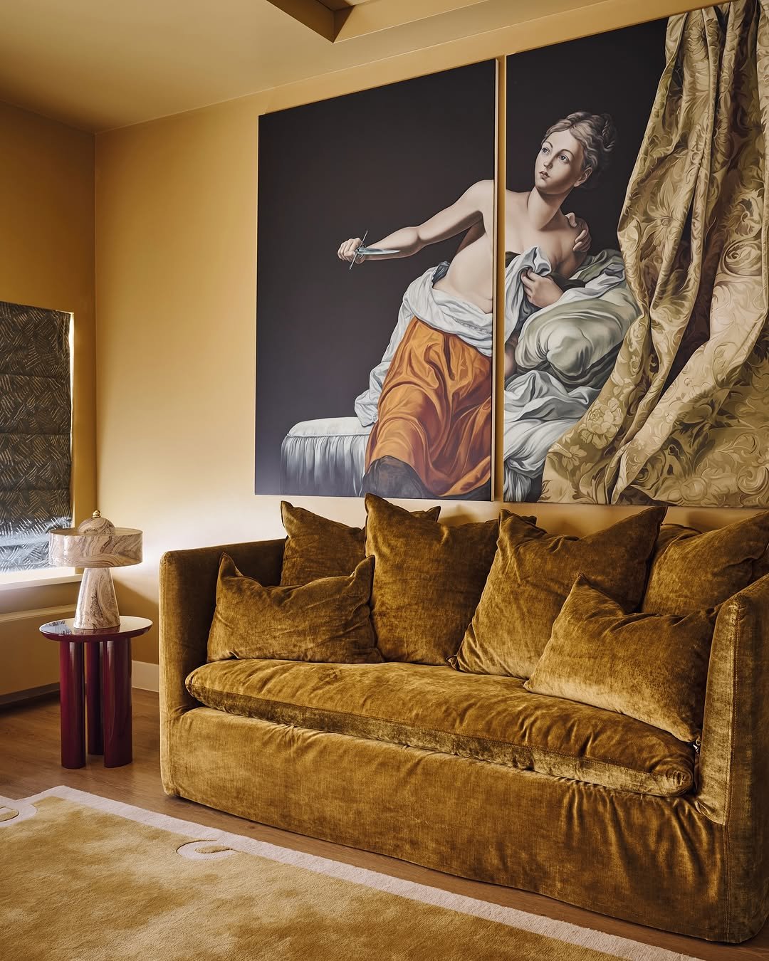 Did you notice the @maisondevacances  Canape Lit Boho in bronze velvet in this great project by @nicemakers in Manera 13 and Manera Benelux 01 by @maneramagazine and @manerabenelux

Photos: @danielschaeferstudio
Text: @iikerog