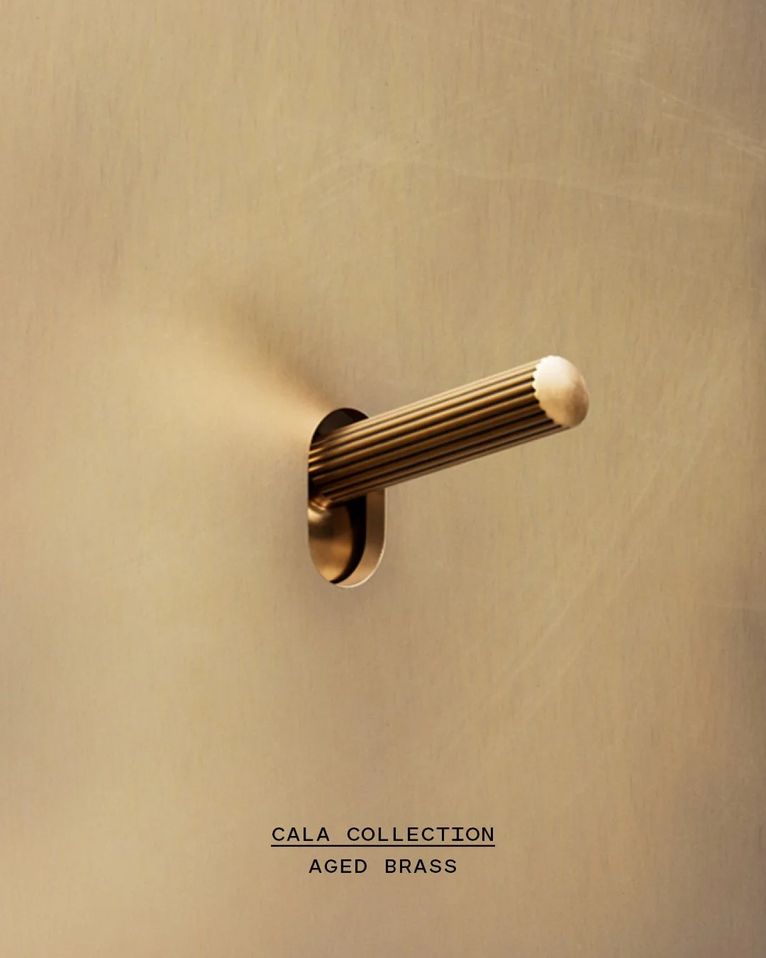 New collection from @font_barcelona
Three finishes, each with its own texture.

Three surfaces that trace Cala back to its origin: the marks left by water, wind and time across the Mediterranean landscape.
Translated into metal through depth, relief 