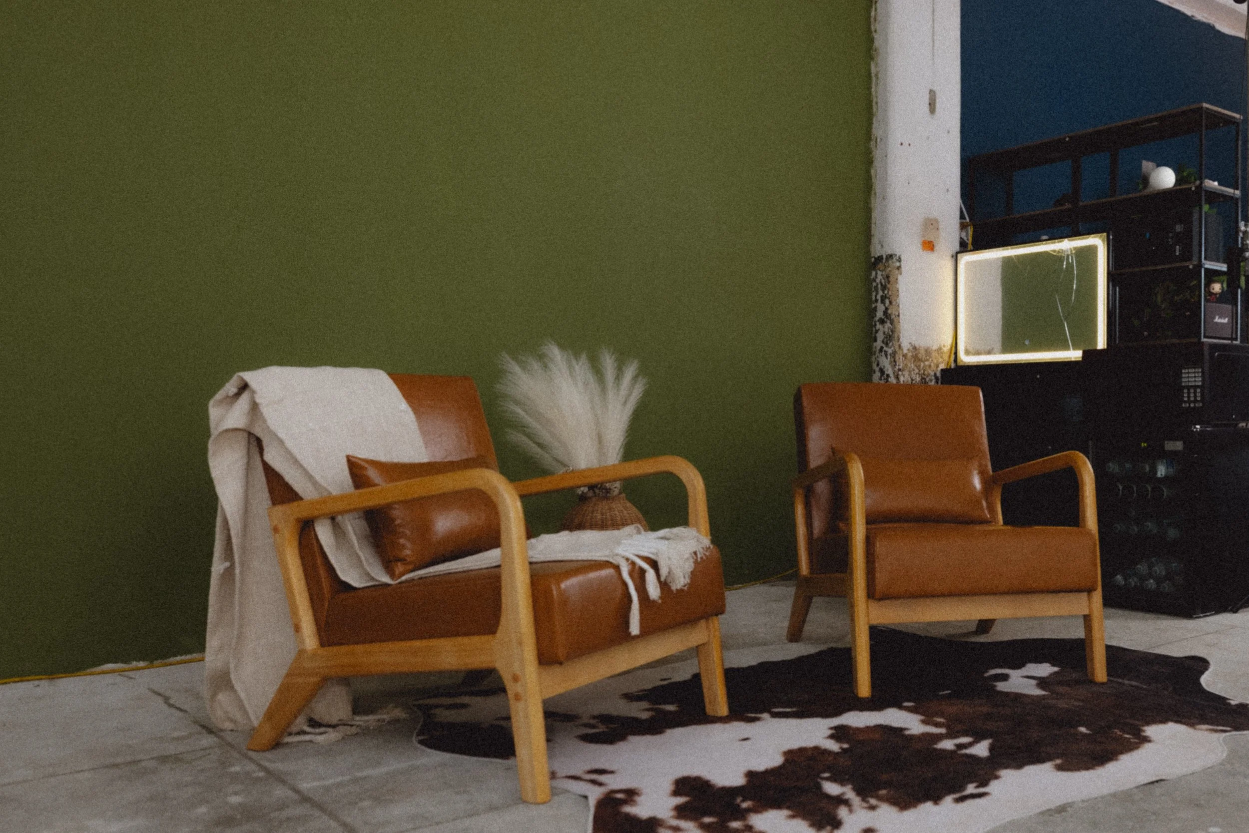 brickworks-studio-set-4556.jpg