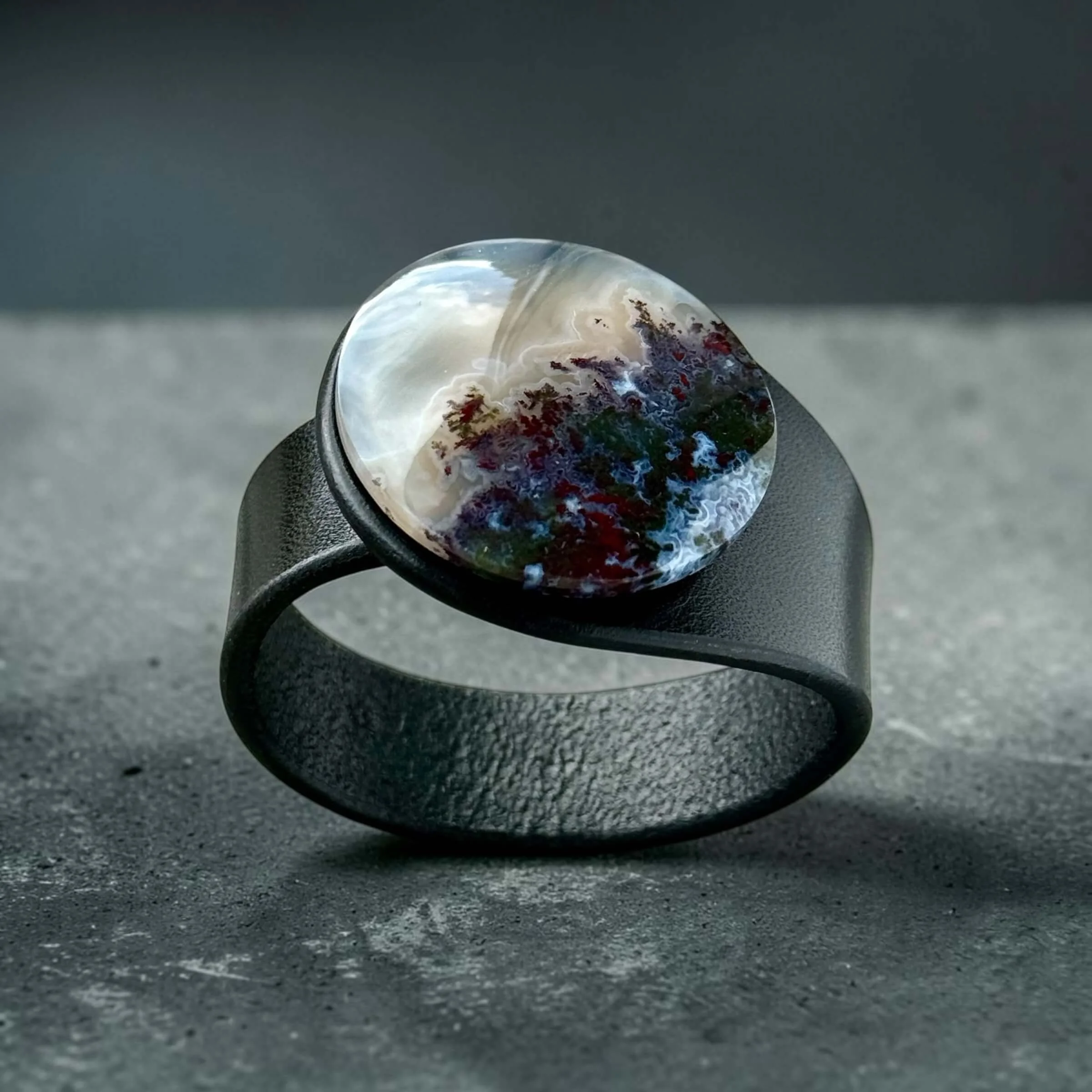 natural-moss-agate-black-leather-bracelet.JPG