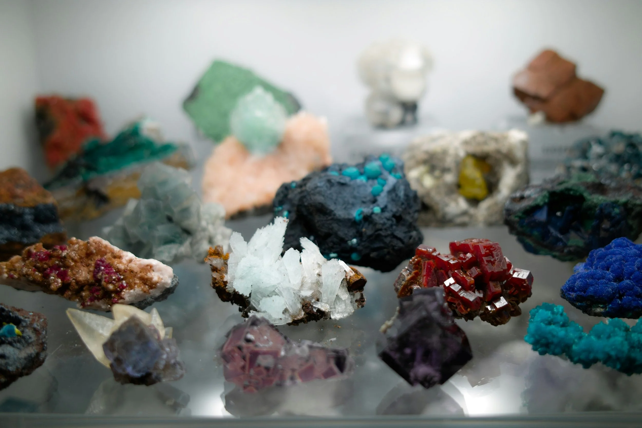 How Gemstones Form Naturally: The Incredible Journey Hidden Inside Every Stone