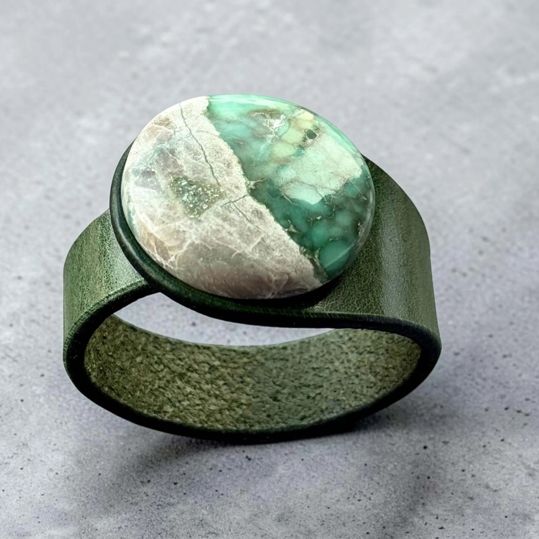 natural-variscite-green-leather-bracelet-front-view-by-freak-like-me-.jpg