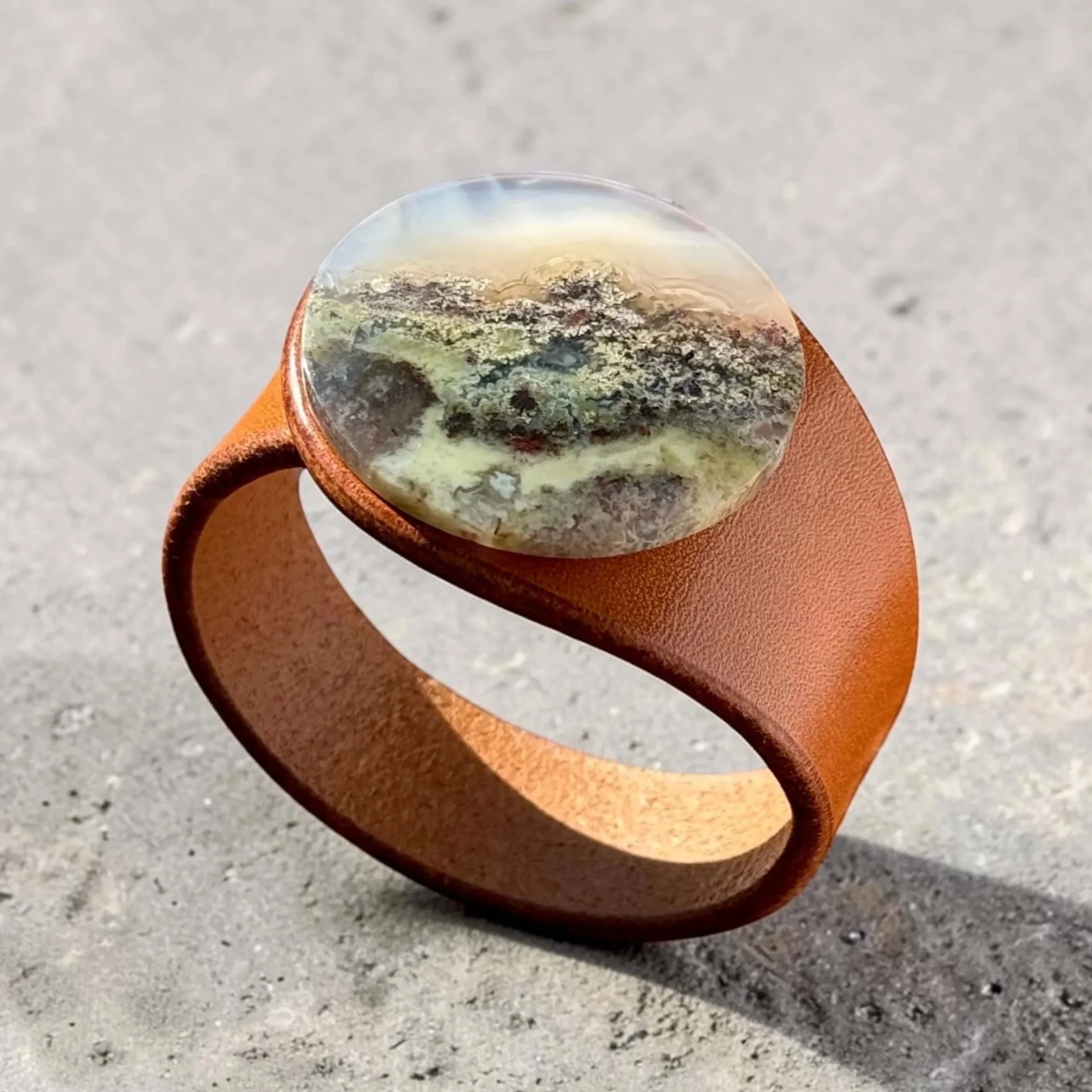 natural-scenic-moss-agate-tan-leather-bracelet-side.jpg
