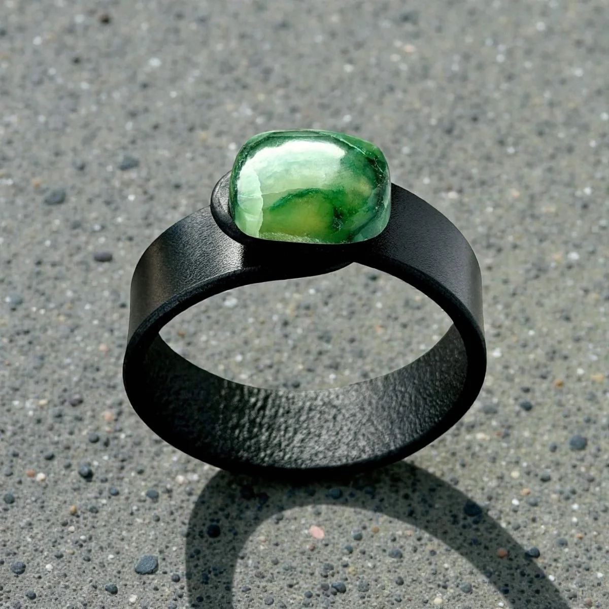 natural-paradise-jade-black-leather-bracelet-made-by-freak-like-me-354271.jpg