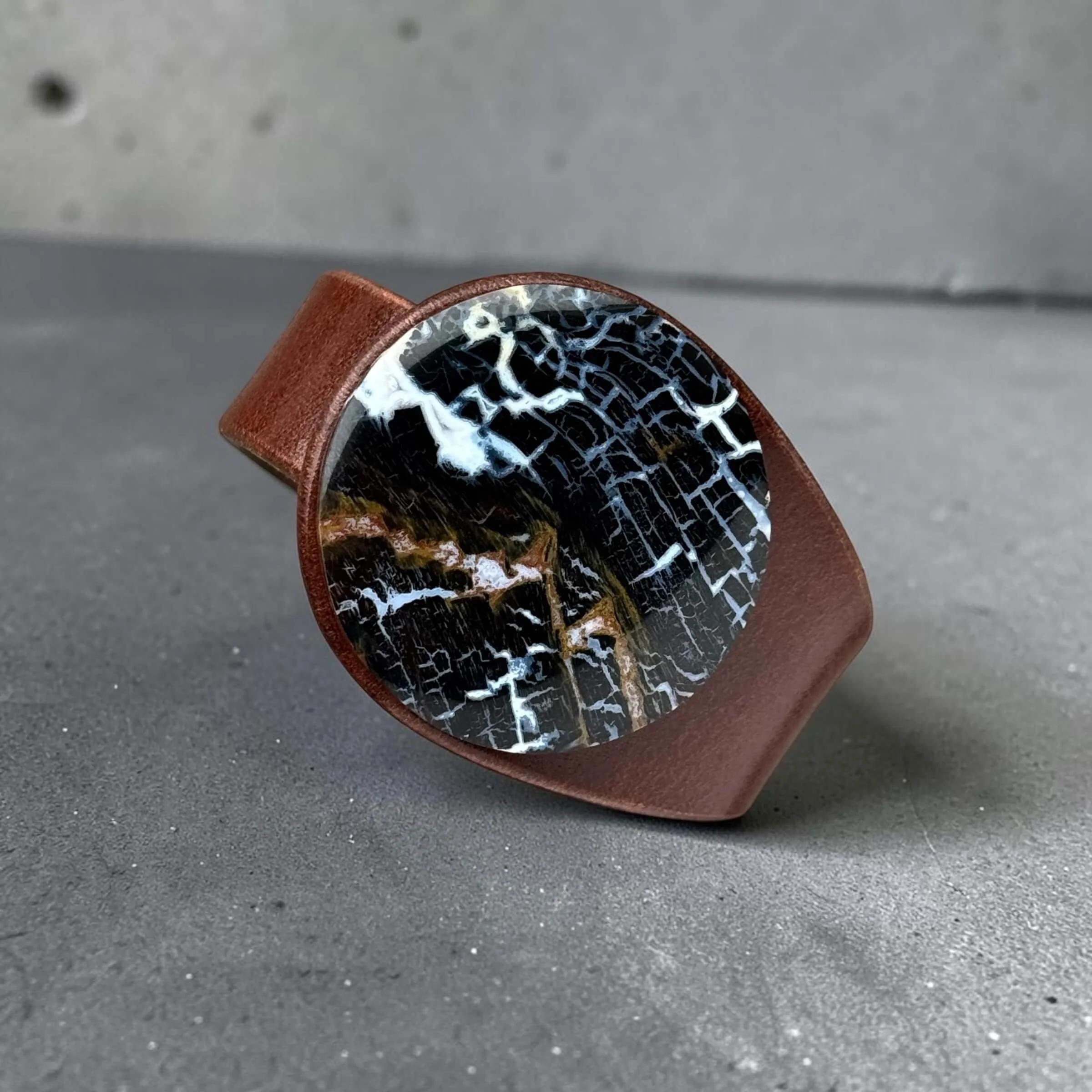 petrified-palmwood-brown-leather-bracelet-from-above.JPG