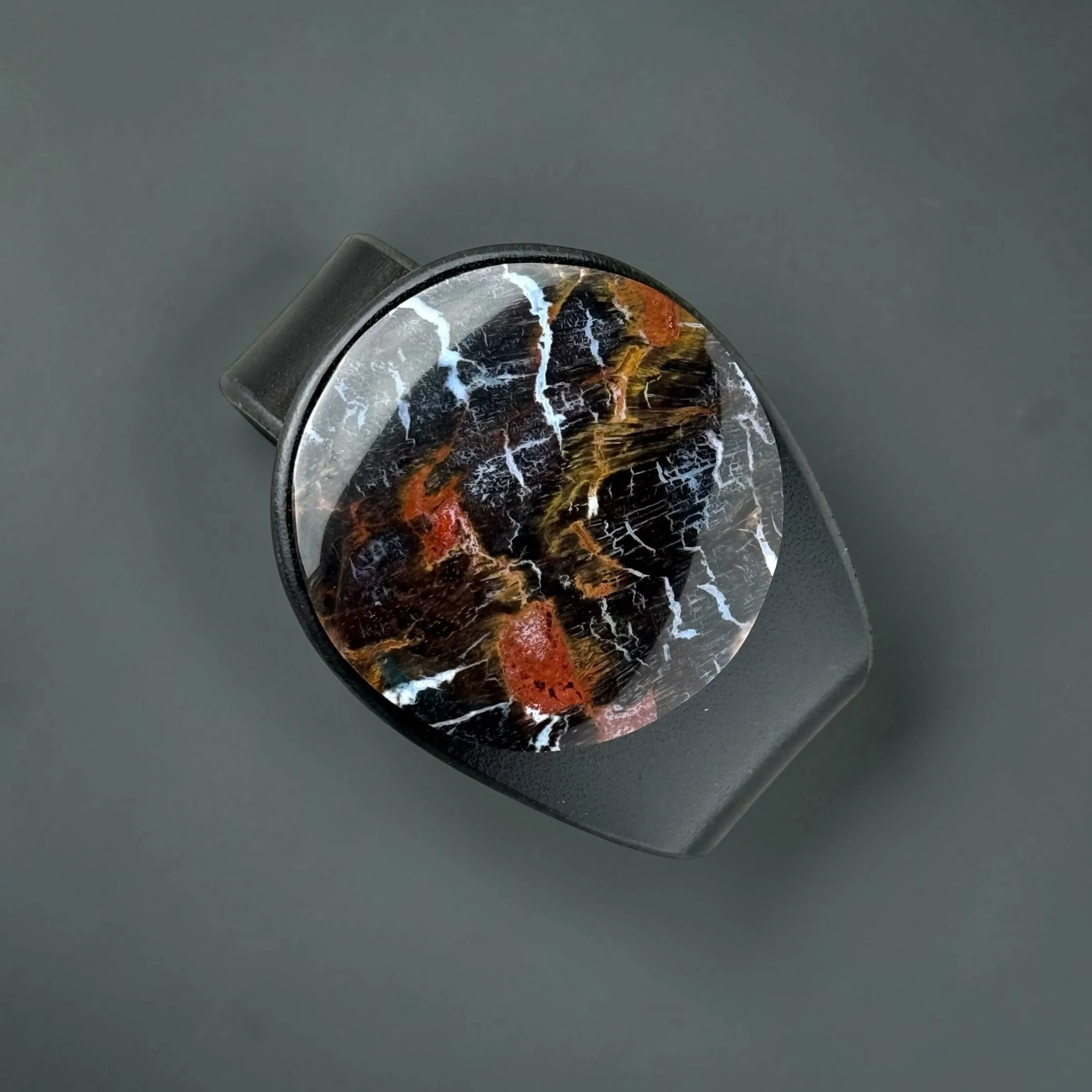 natural-petrified-palmwood-black-leather-bracelet-from-above.JPG