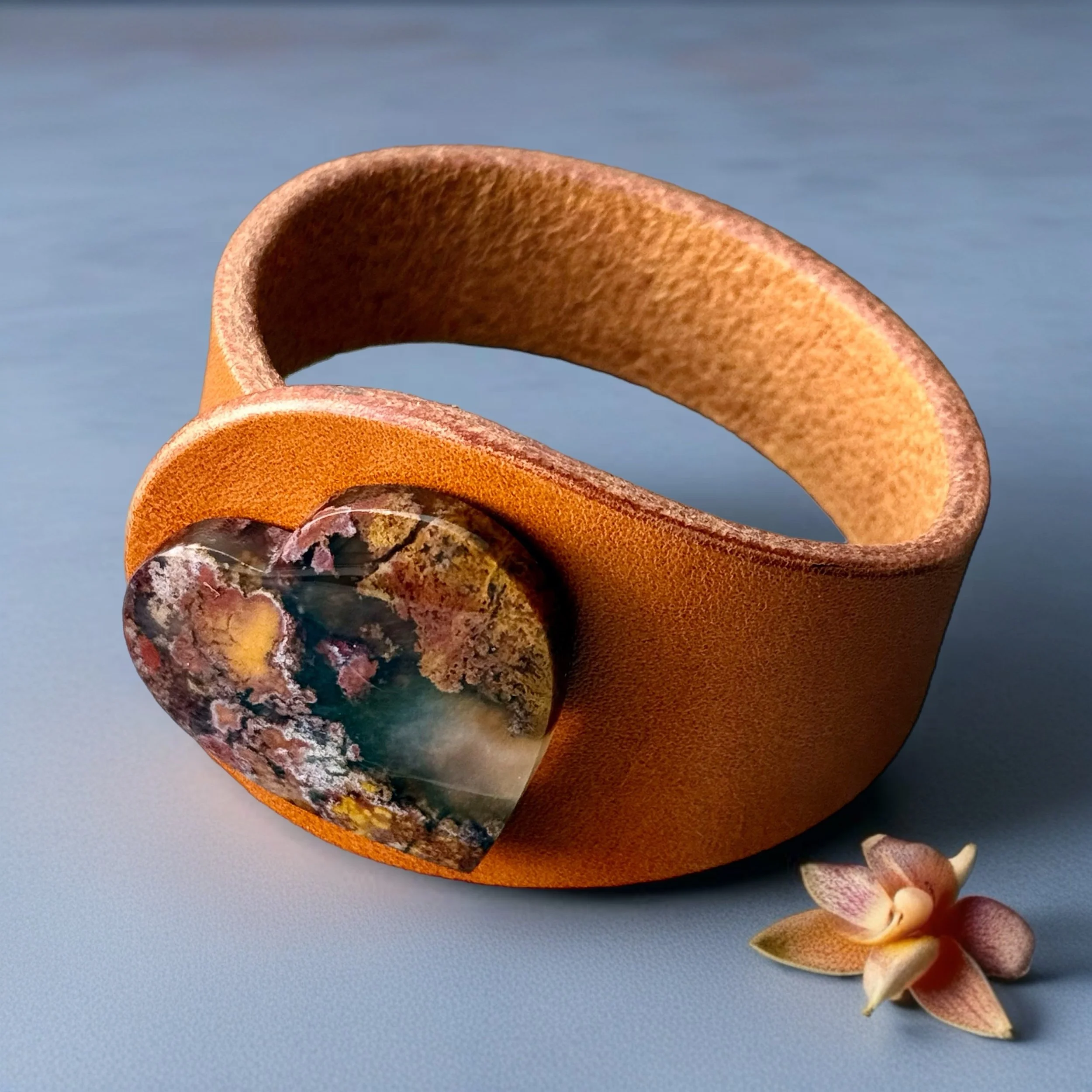 Natural Moss Agate Heart Gemstone Leather Bracelet..JPEG