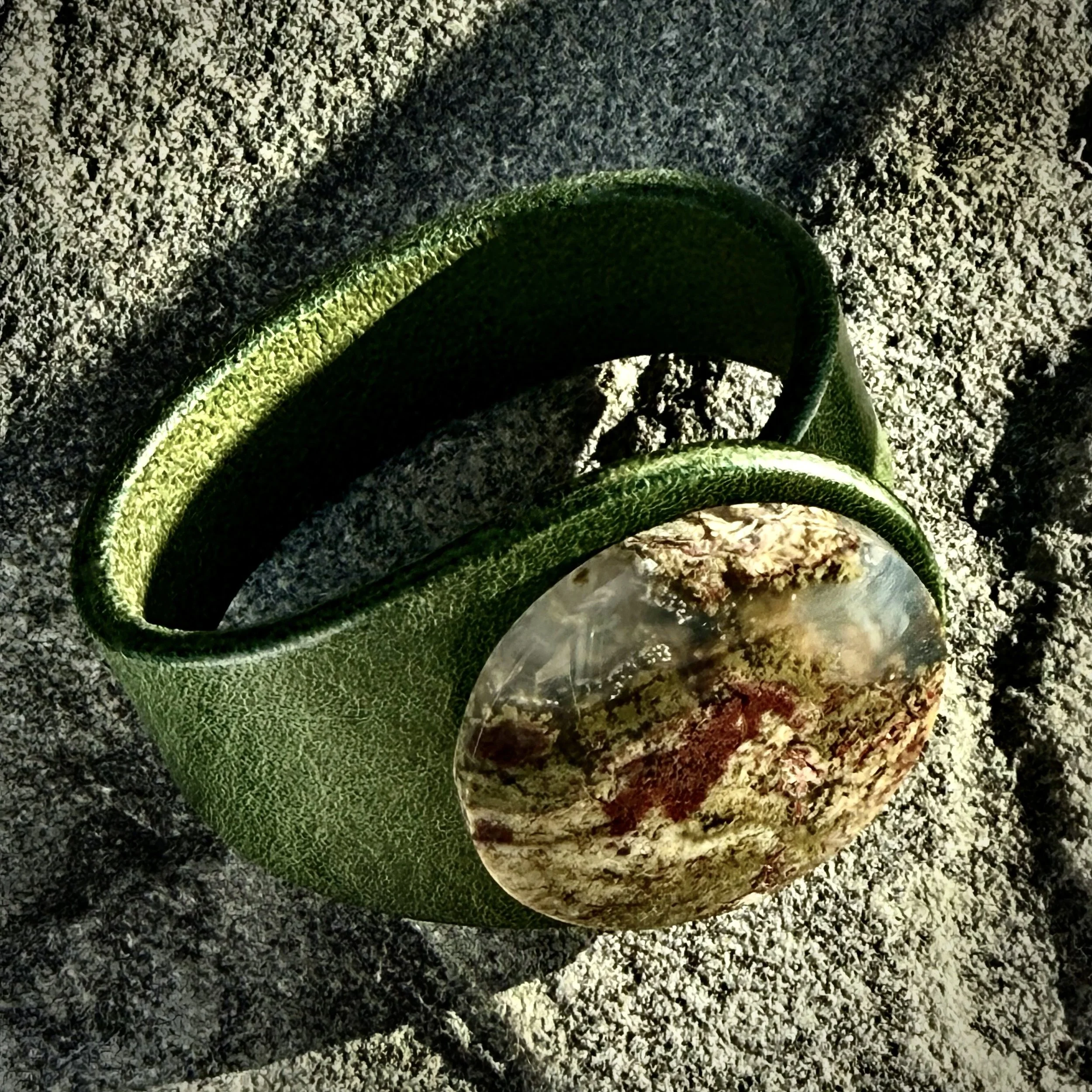 Natural Scenic Moss Agate Gemstone & Leather Bracelet