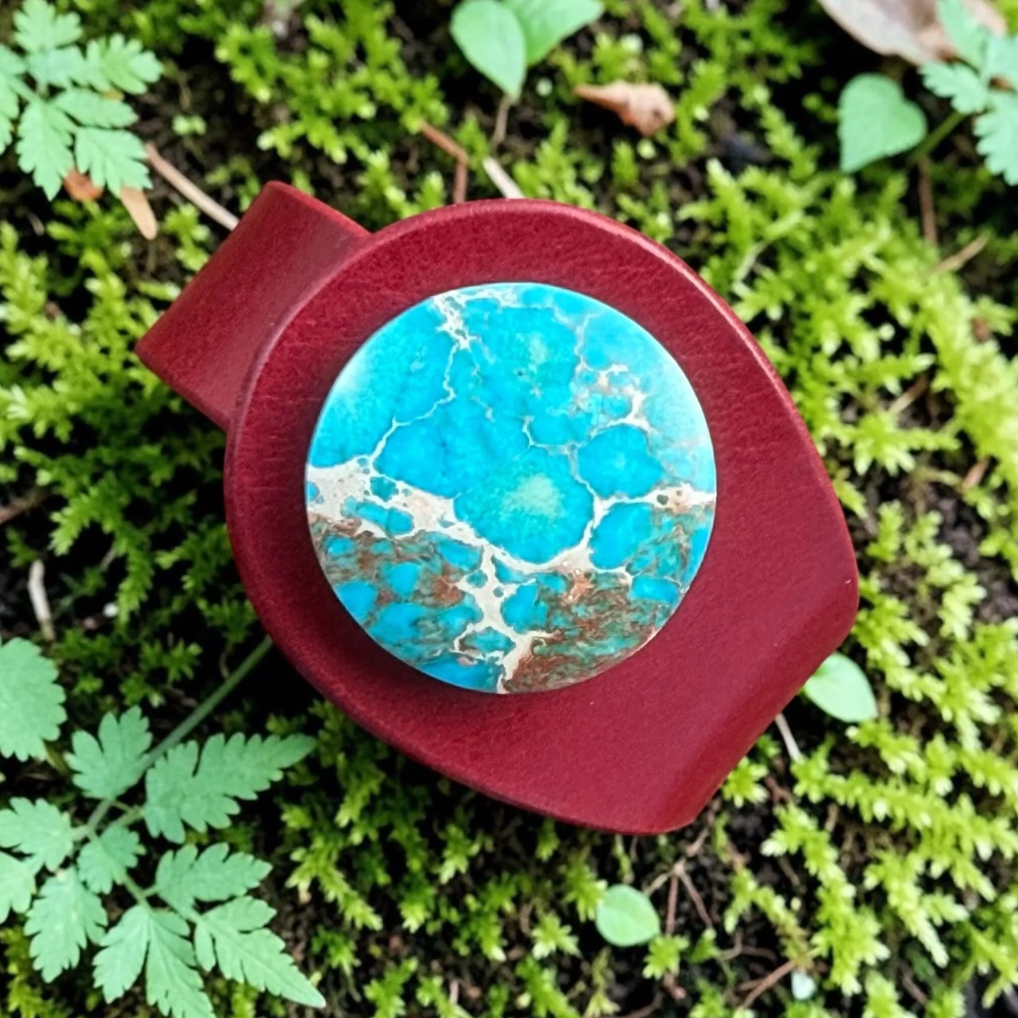 sea-sediment-jasper-red-leather-bracelet-from-above.png