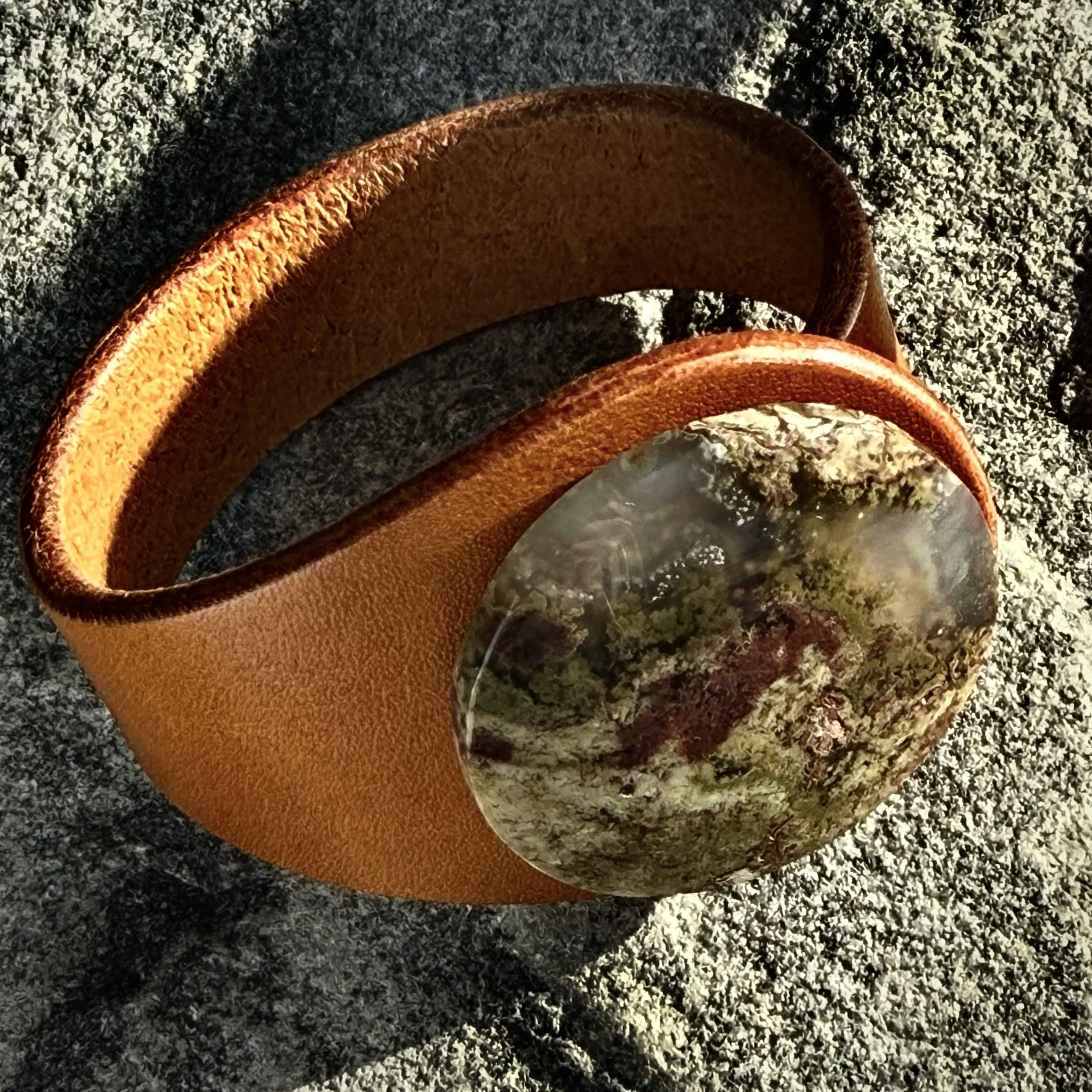 Natural Scenic Moss Agate Gemstone & Leather Bracelet
