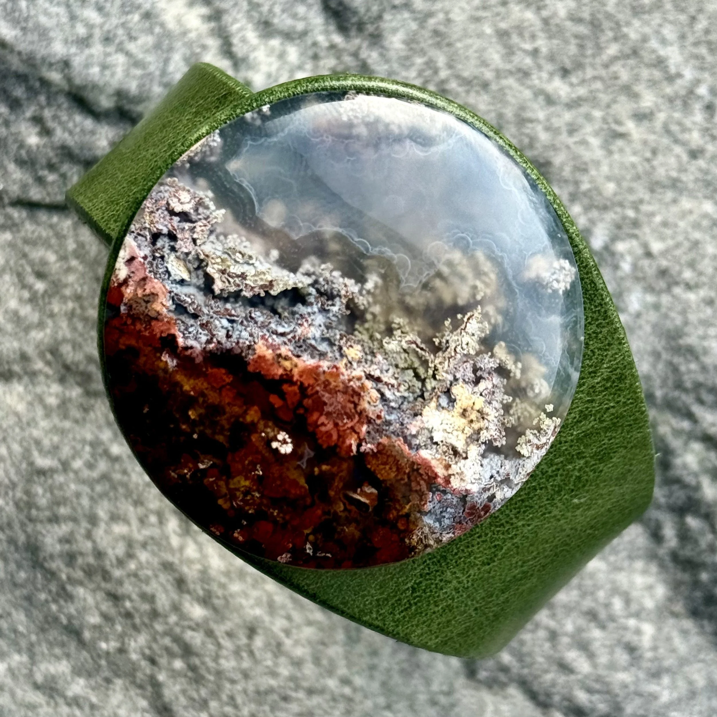 scenic-moss-agate-green-leather-bracelet-made-by-freak-like-me.jpeg