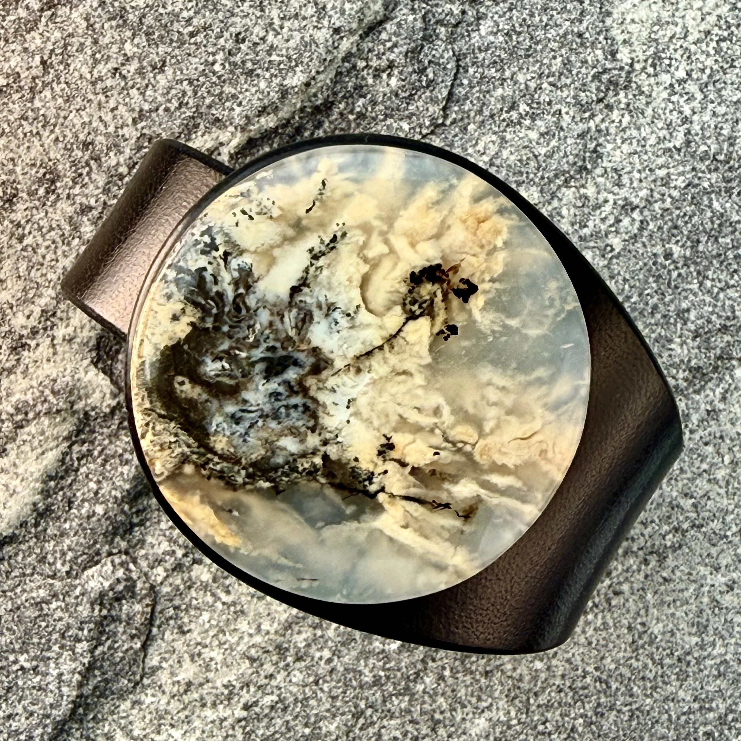 Natural Tiger Dendritic Agate Leather Bracelet