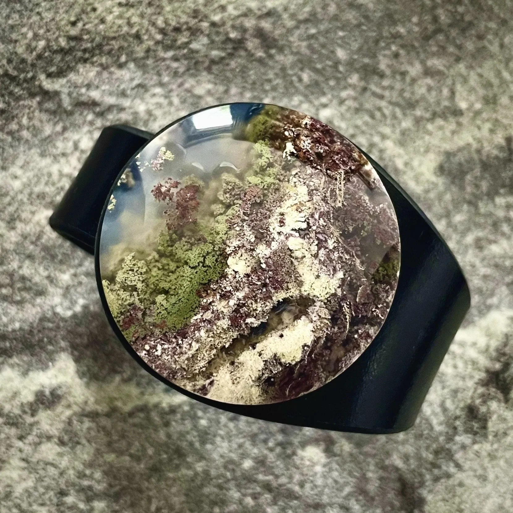 Natural Scenic Moss Agate Leather Bracelet