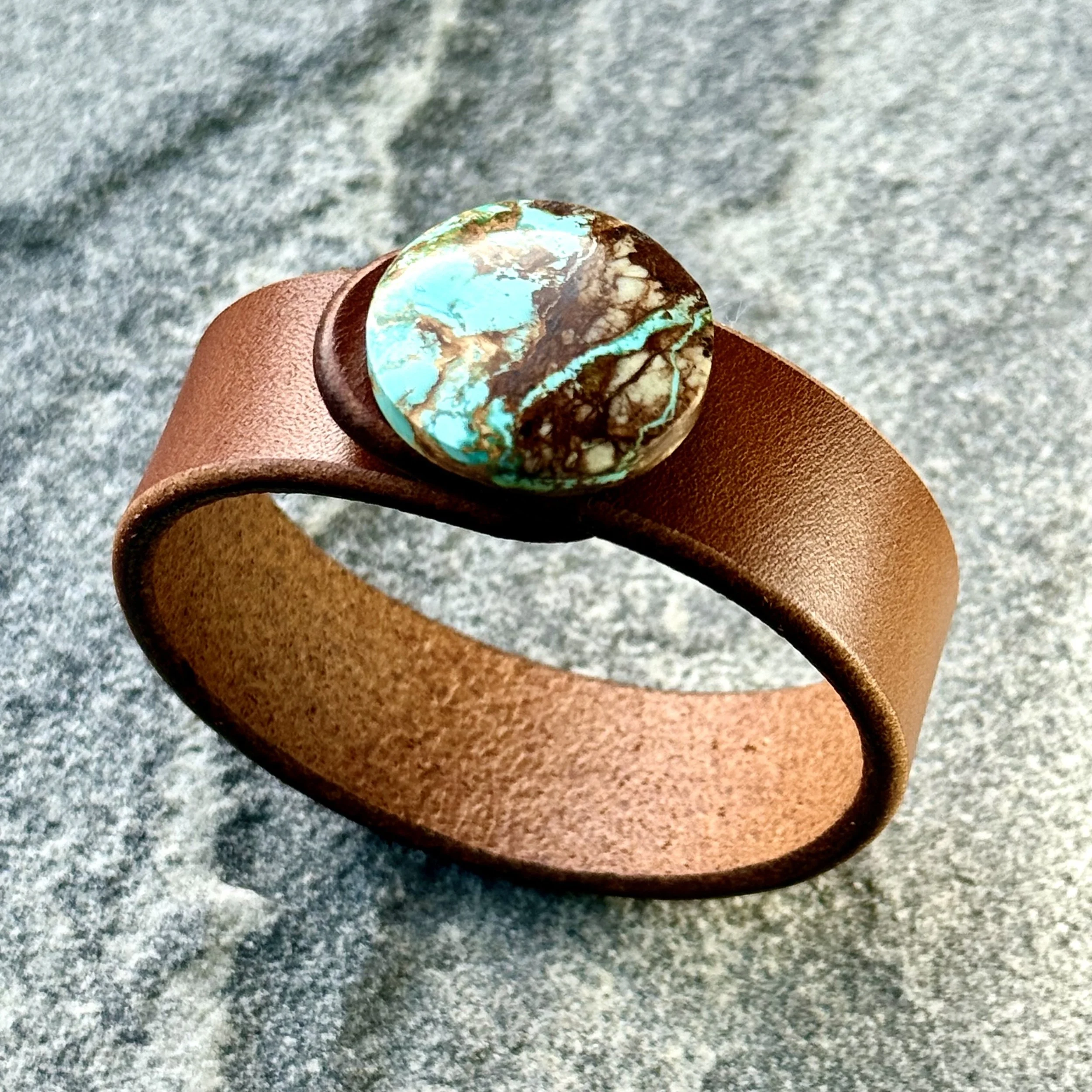 natural-royston-turquoise-brown-leather-bracelet-slight-angle.jpeg