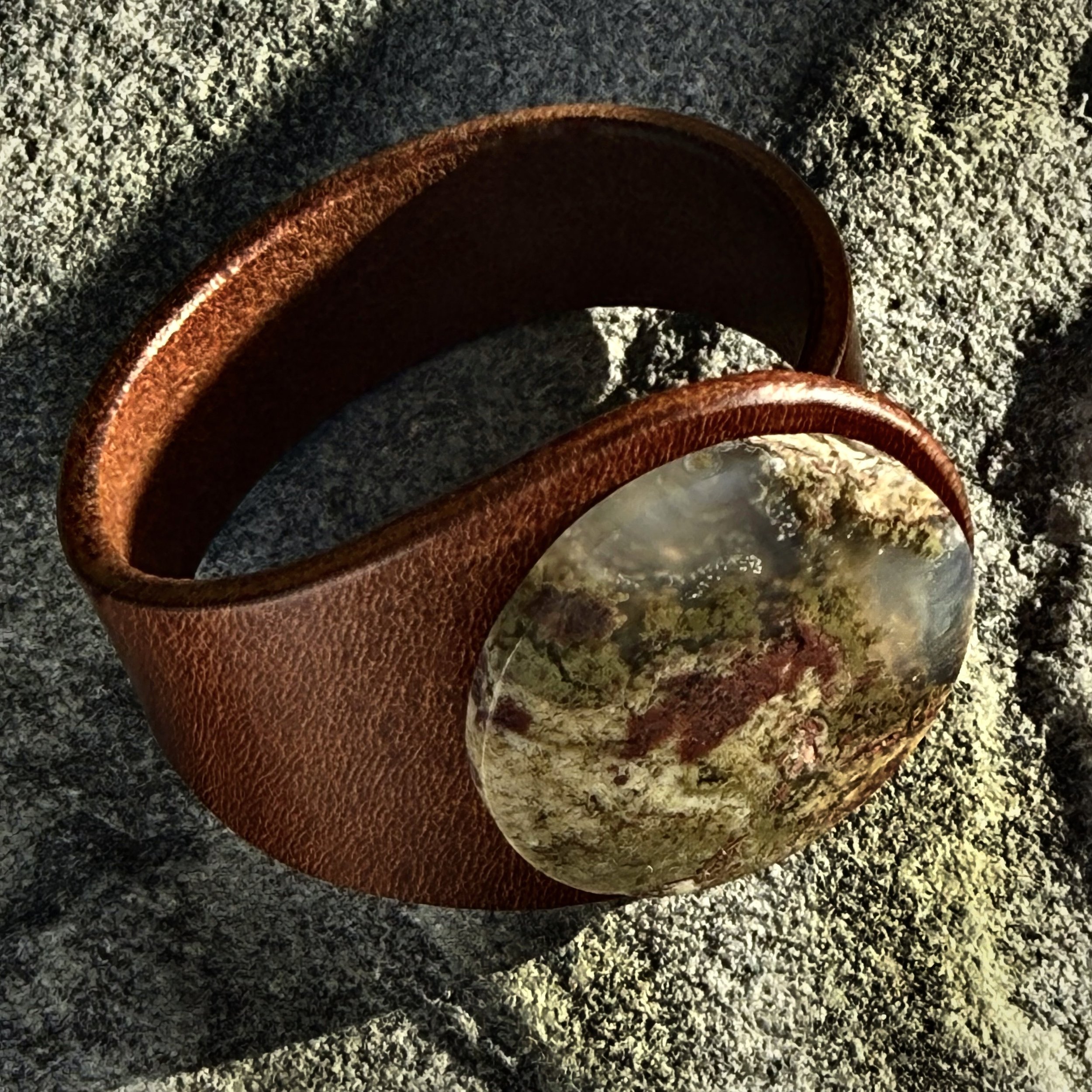 Natural Scenic Moss Agate Gemstone & Leather Bracelet
